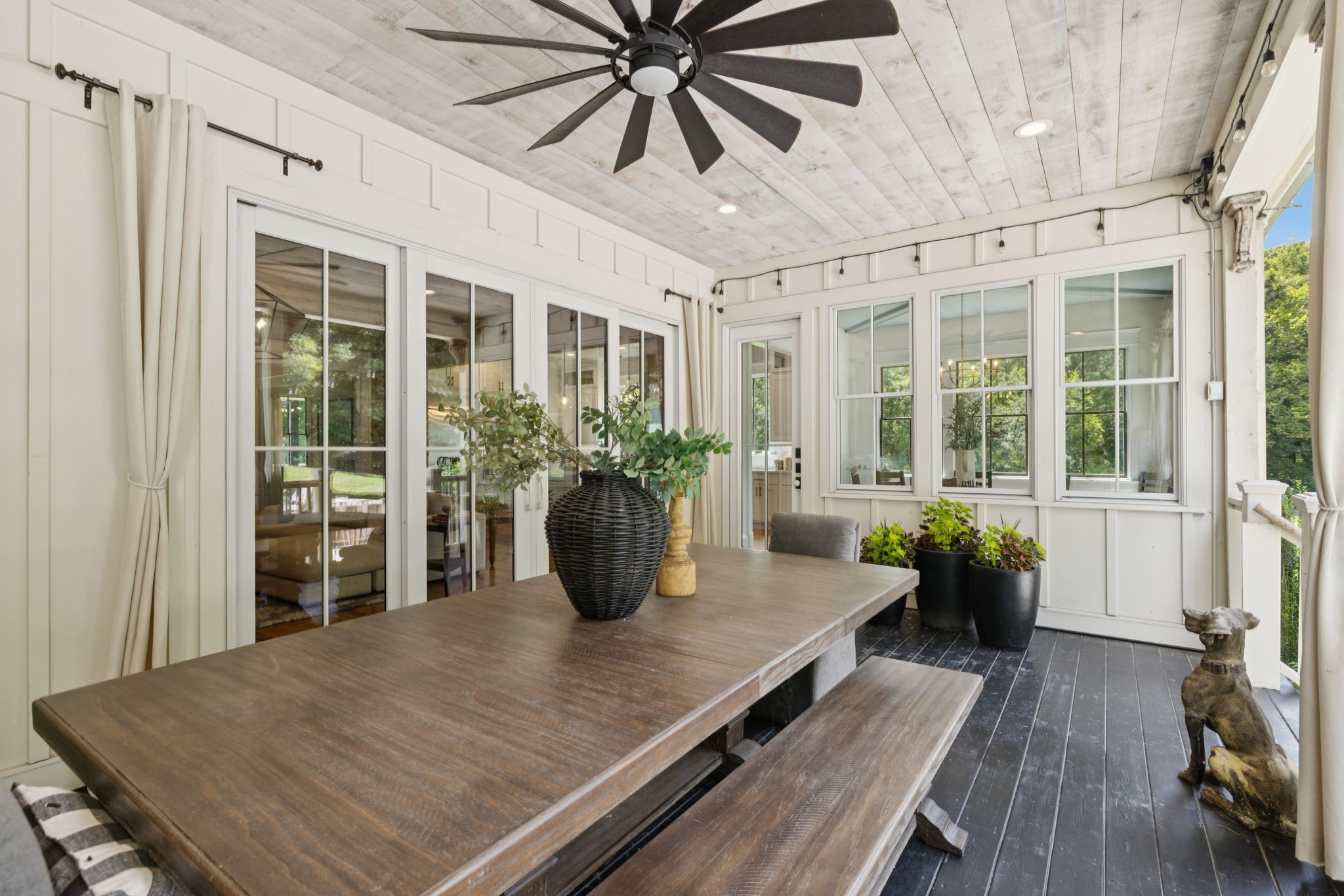 7011 Lindley Hill Ln