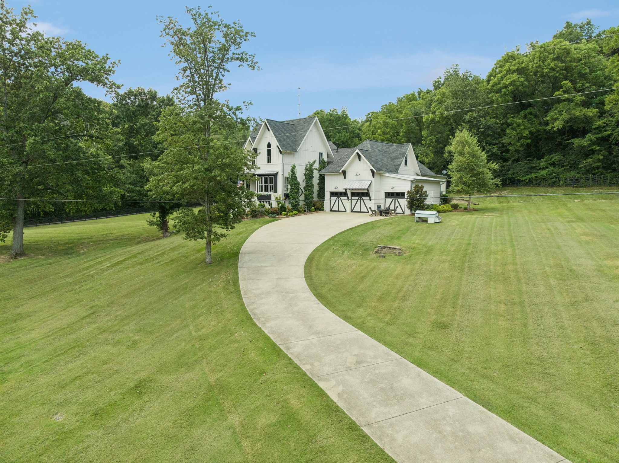 7011 Lindley Hill Ln