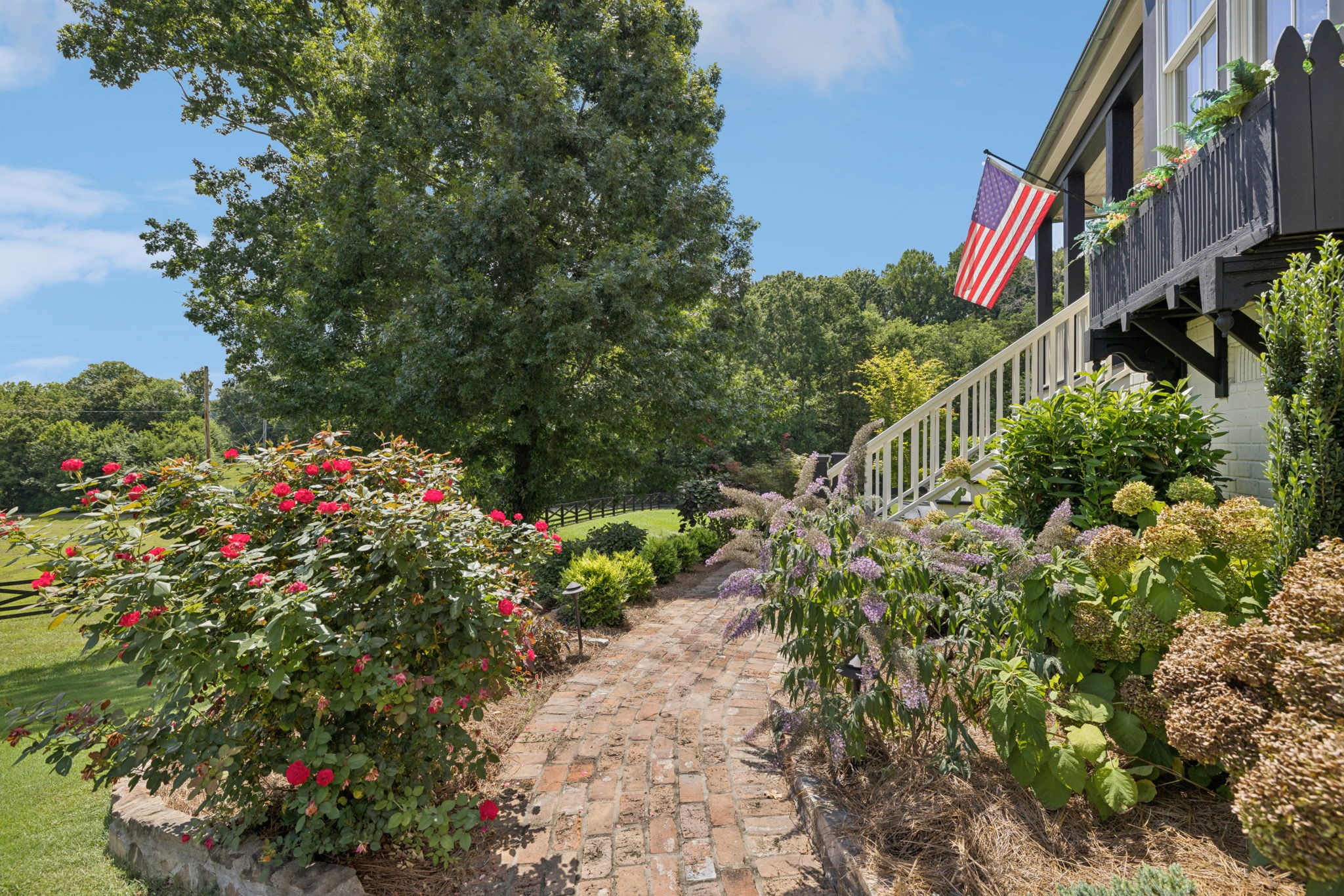 7011 Lindley Hill Ln