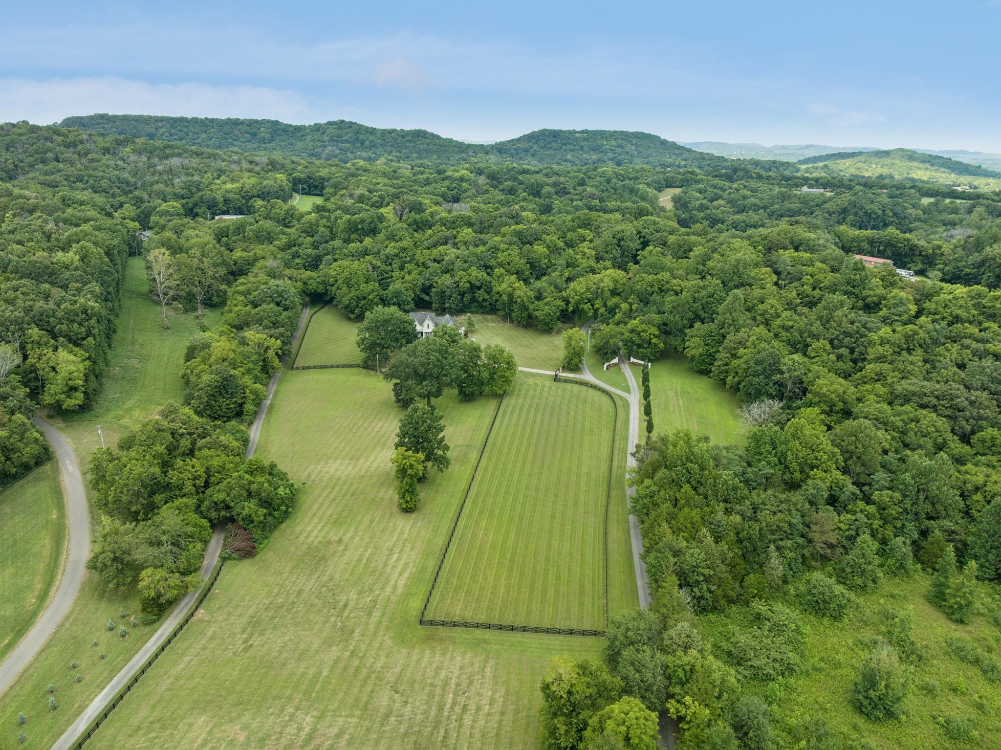 7011 Lindley Hill Ln