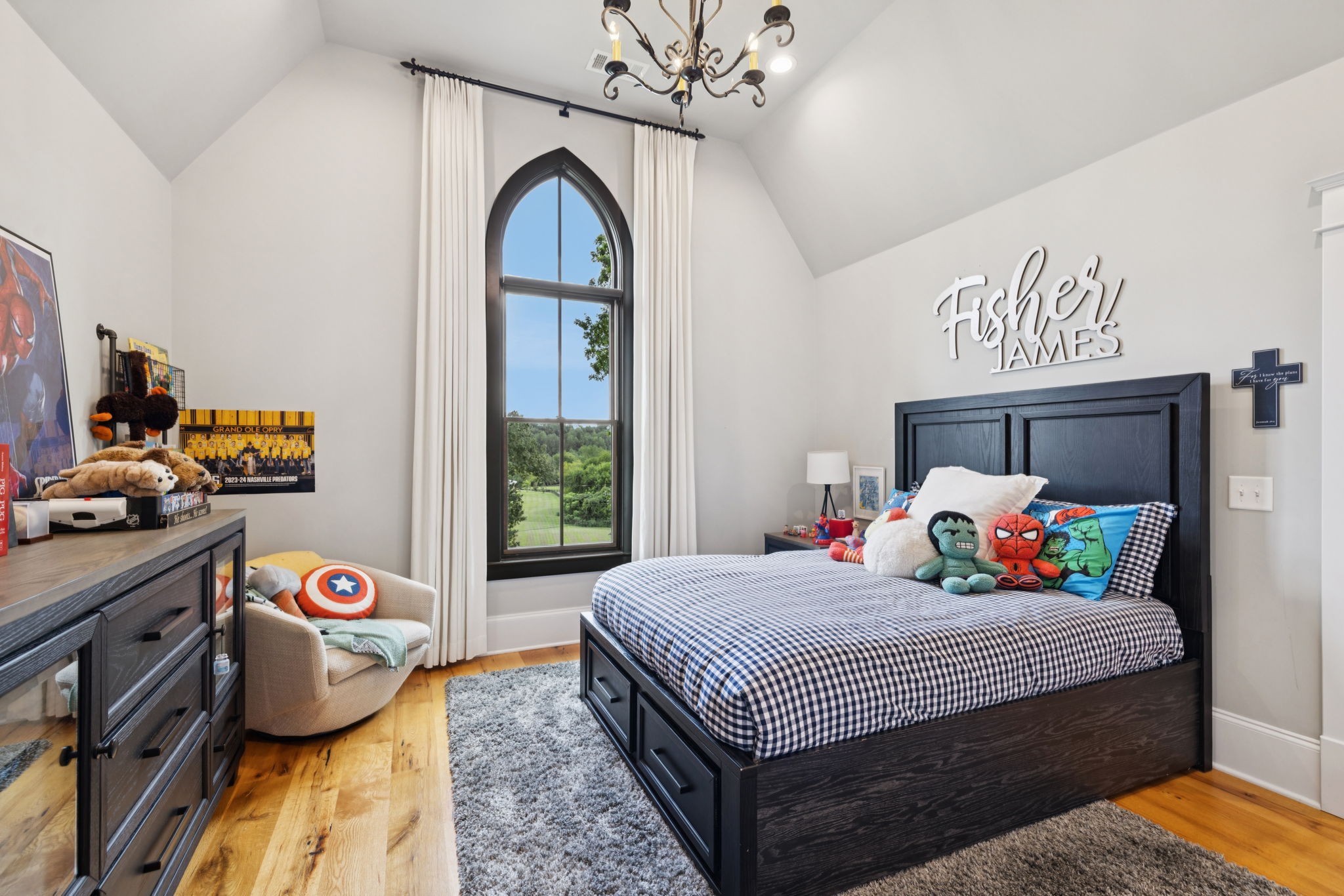 7011 Lindley Hill Ln