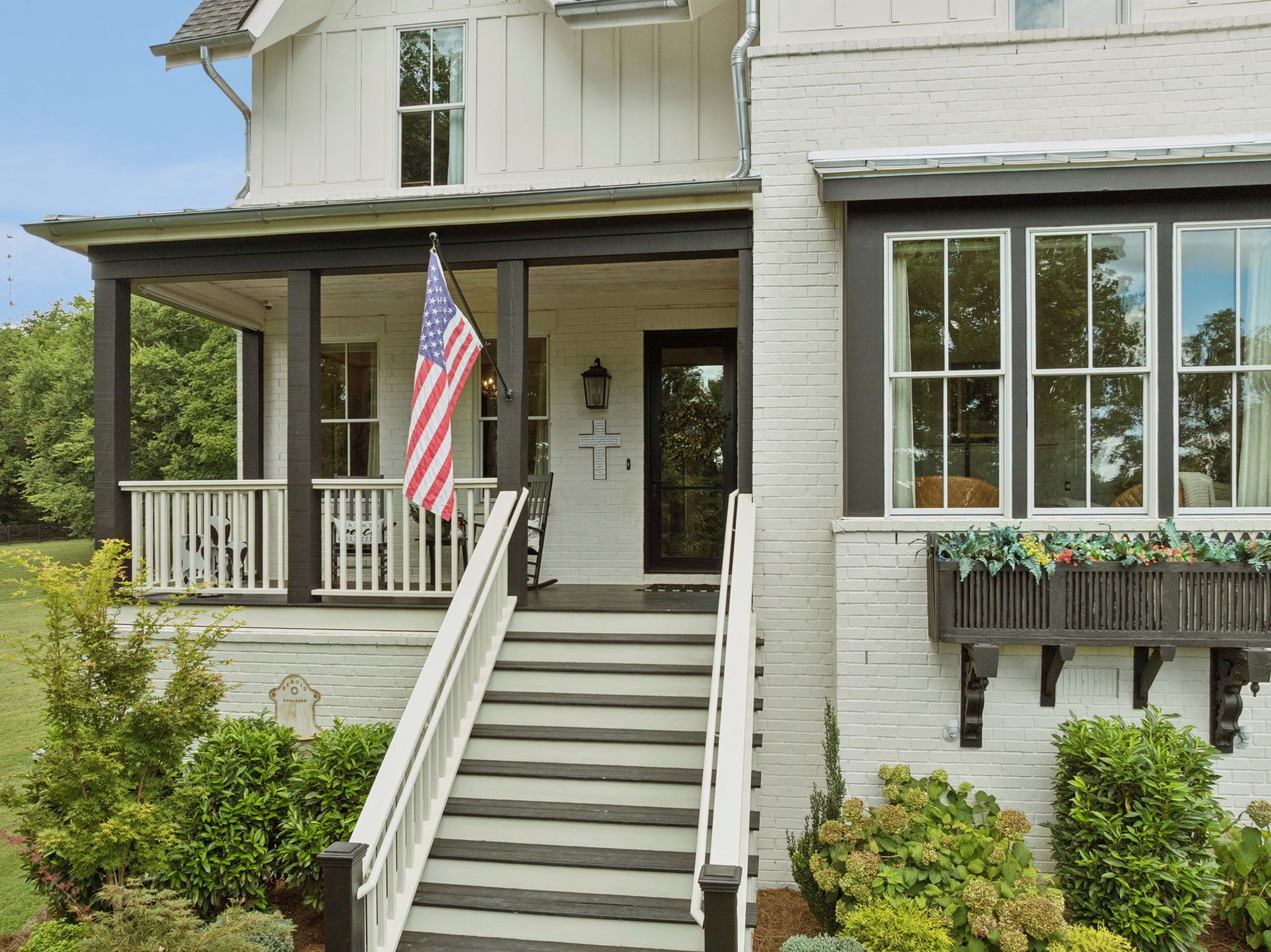 7011 Lindley Hill Ln