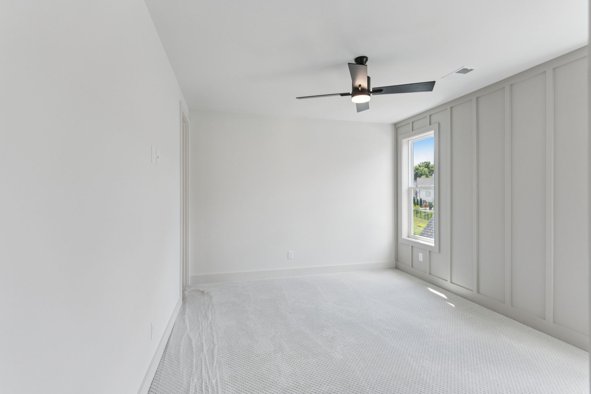 2935 Avenue Downs Dr