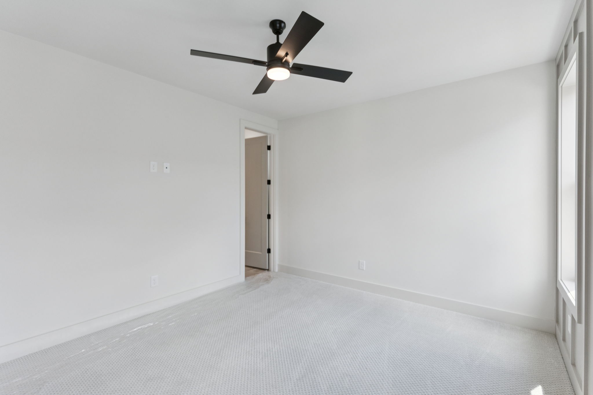 2935 Avenue Downs Dr