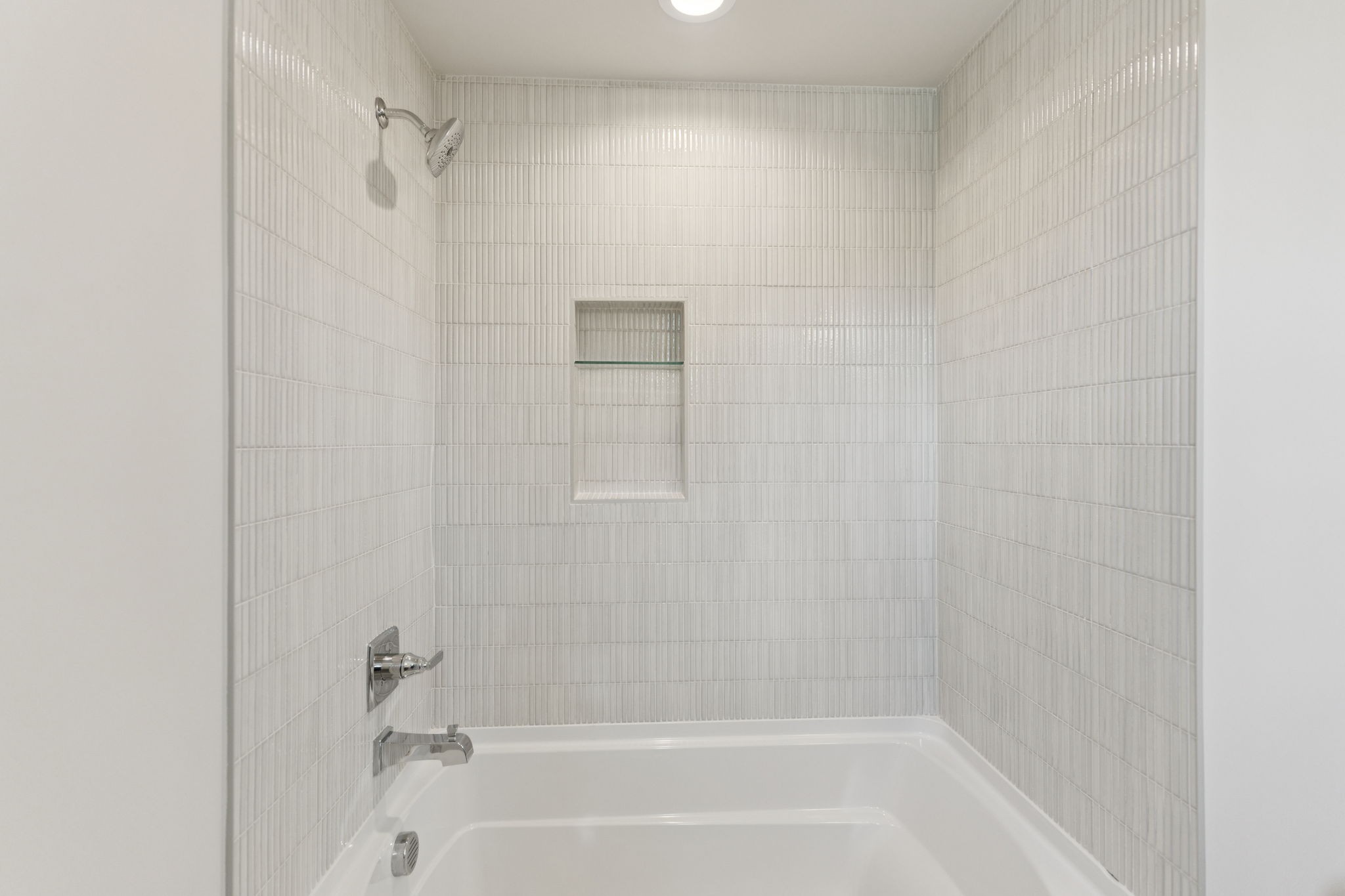 2935 Avenue Downs Dr