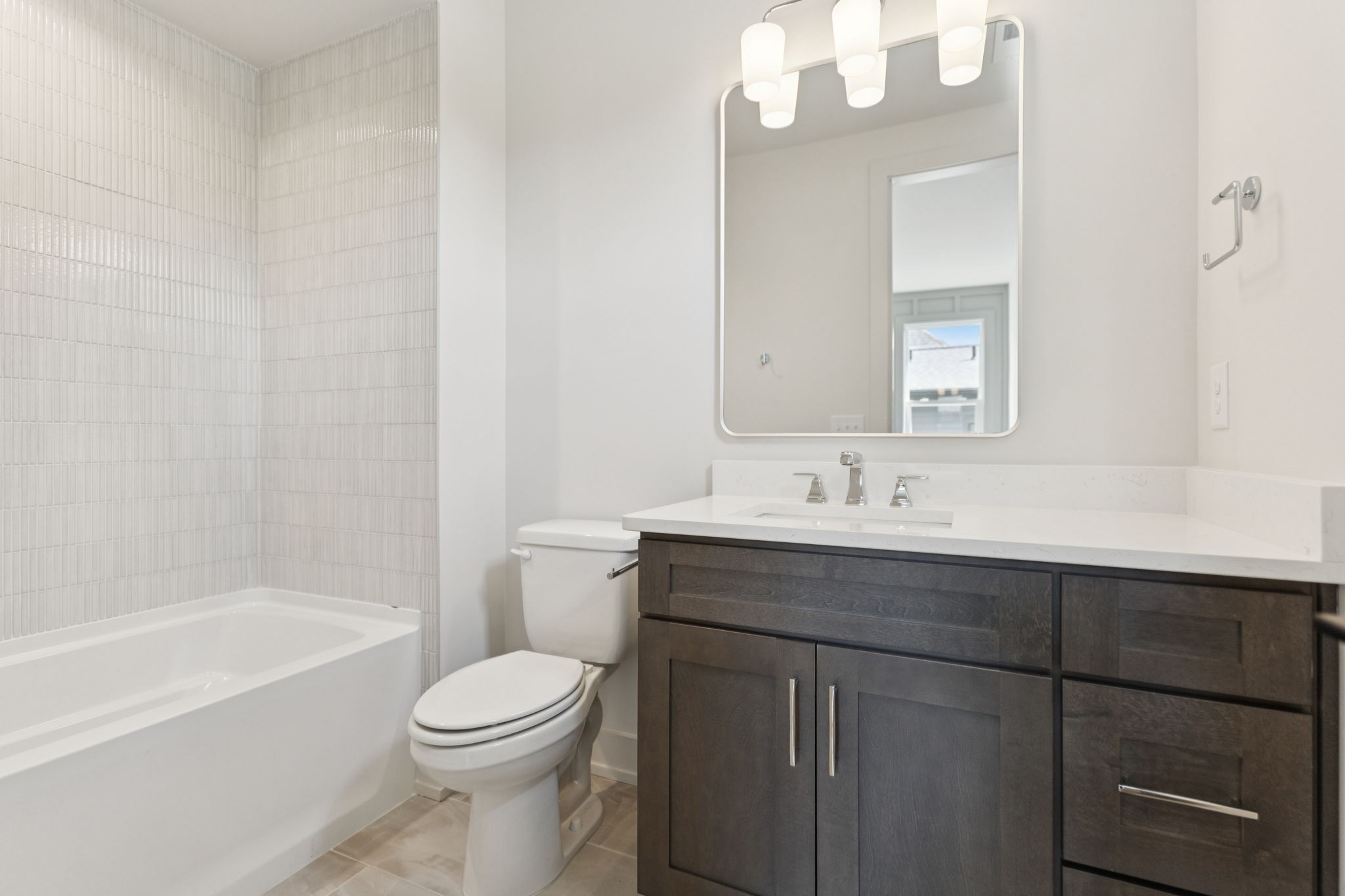 2935 Avenue Downs Dr