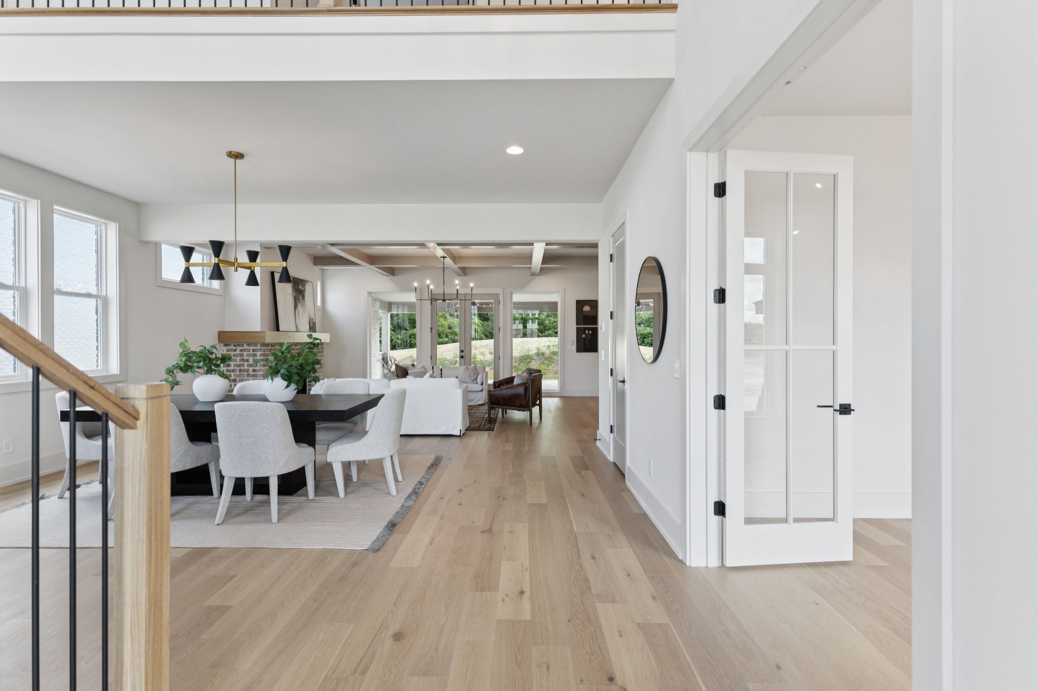 2935 Avenue Downs Dr