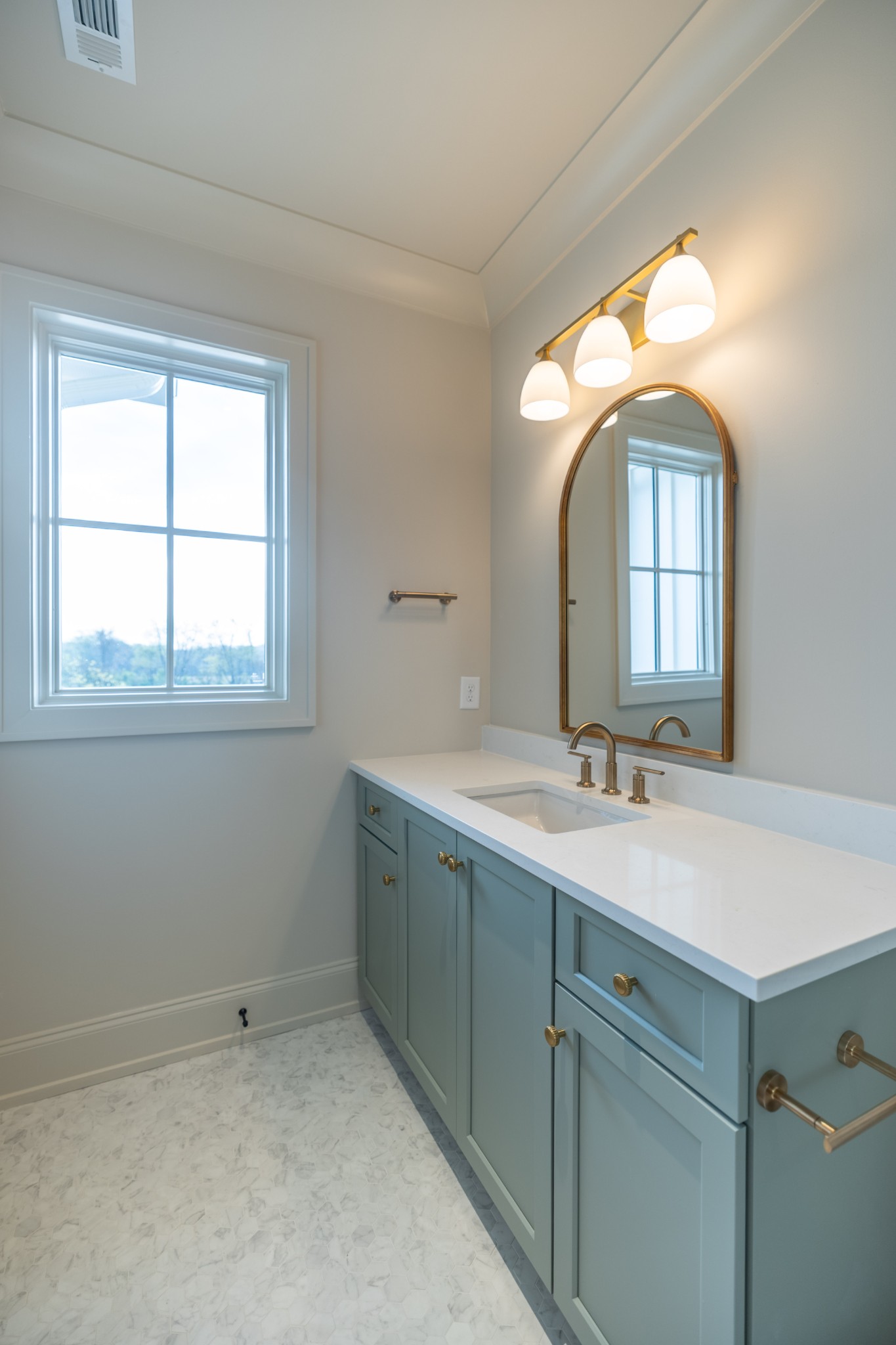 6064 Porters Union Way