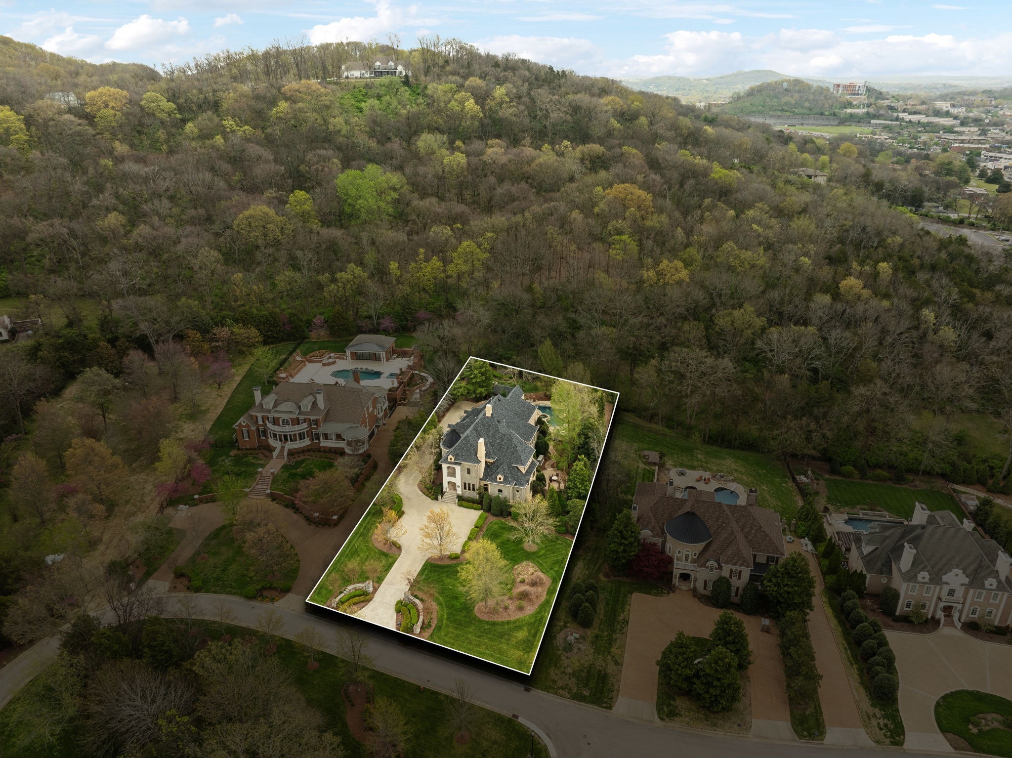 128 Woodward Hills Pl