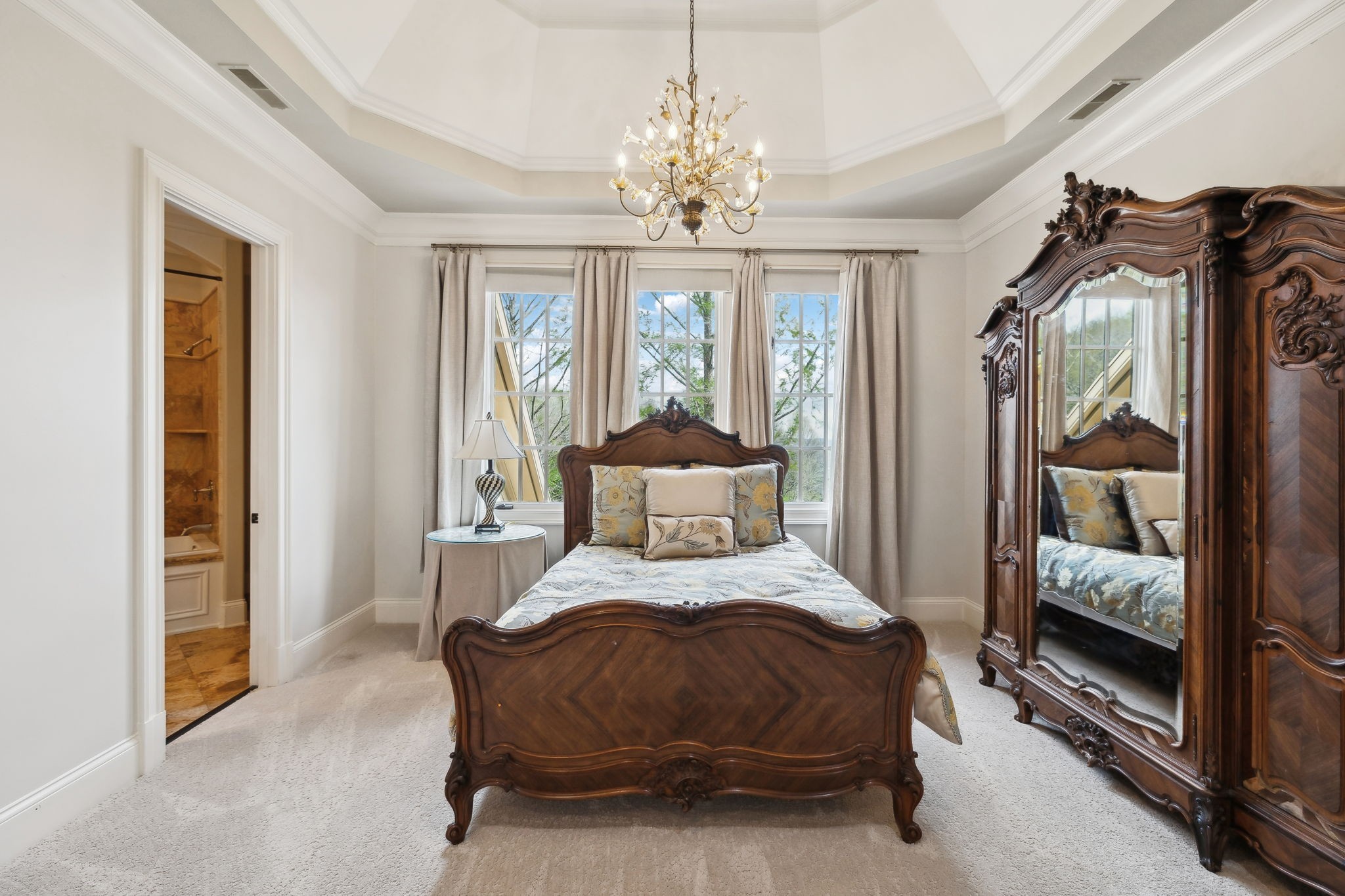 128 Woodward Hills Pl