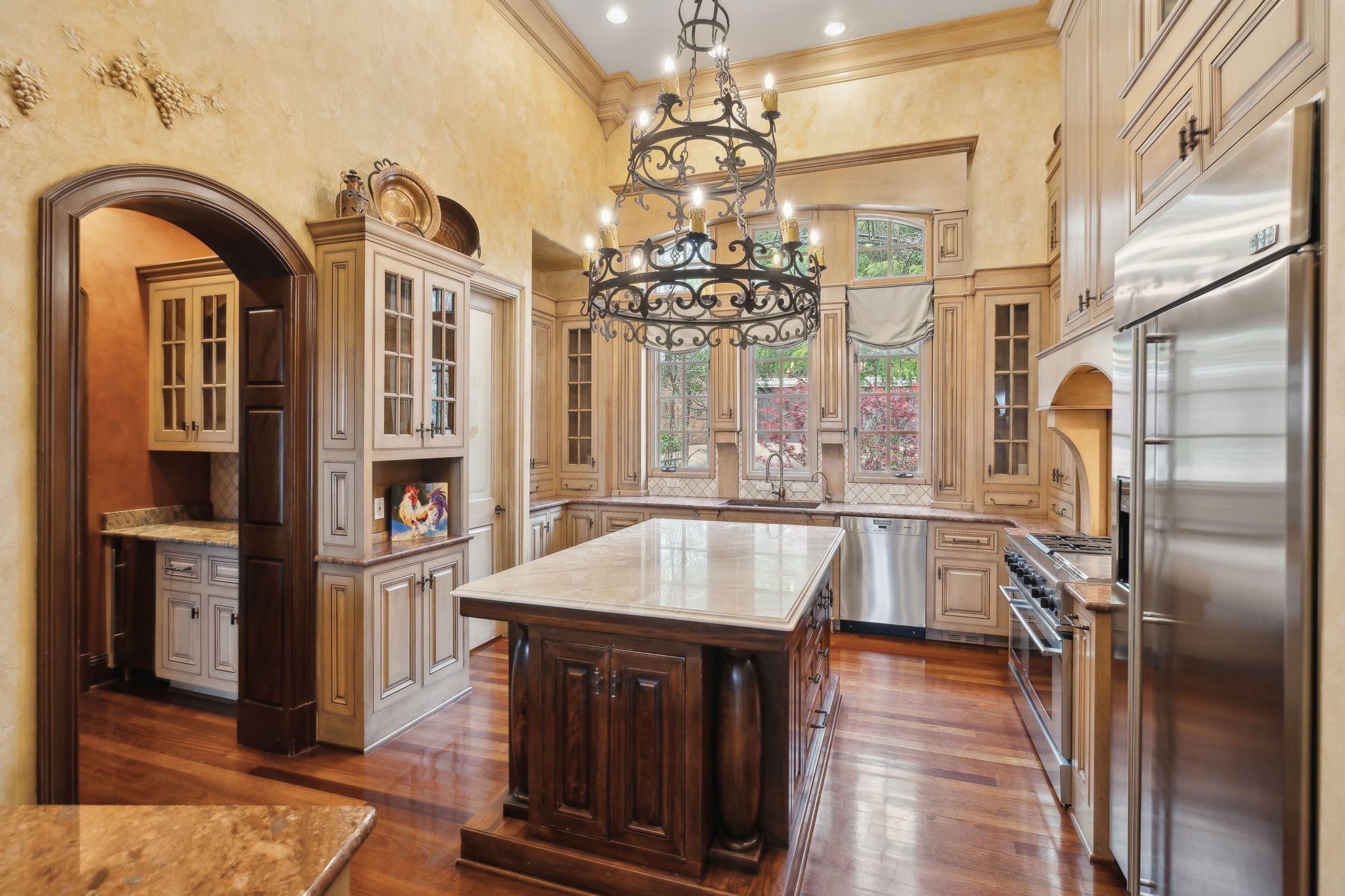 128 Woodward Hills Pl