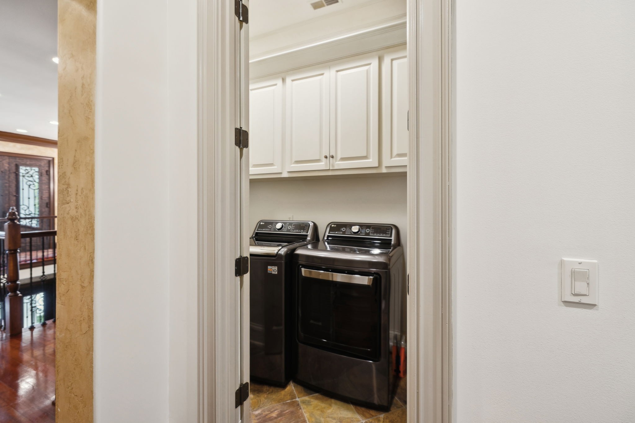 128 Woodward Hills Pl