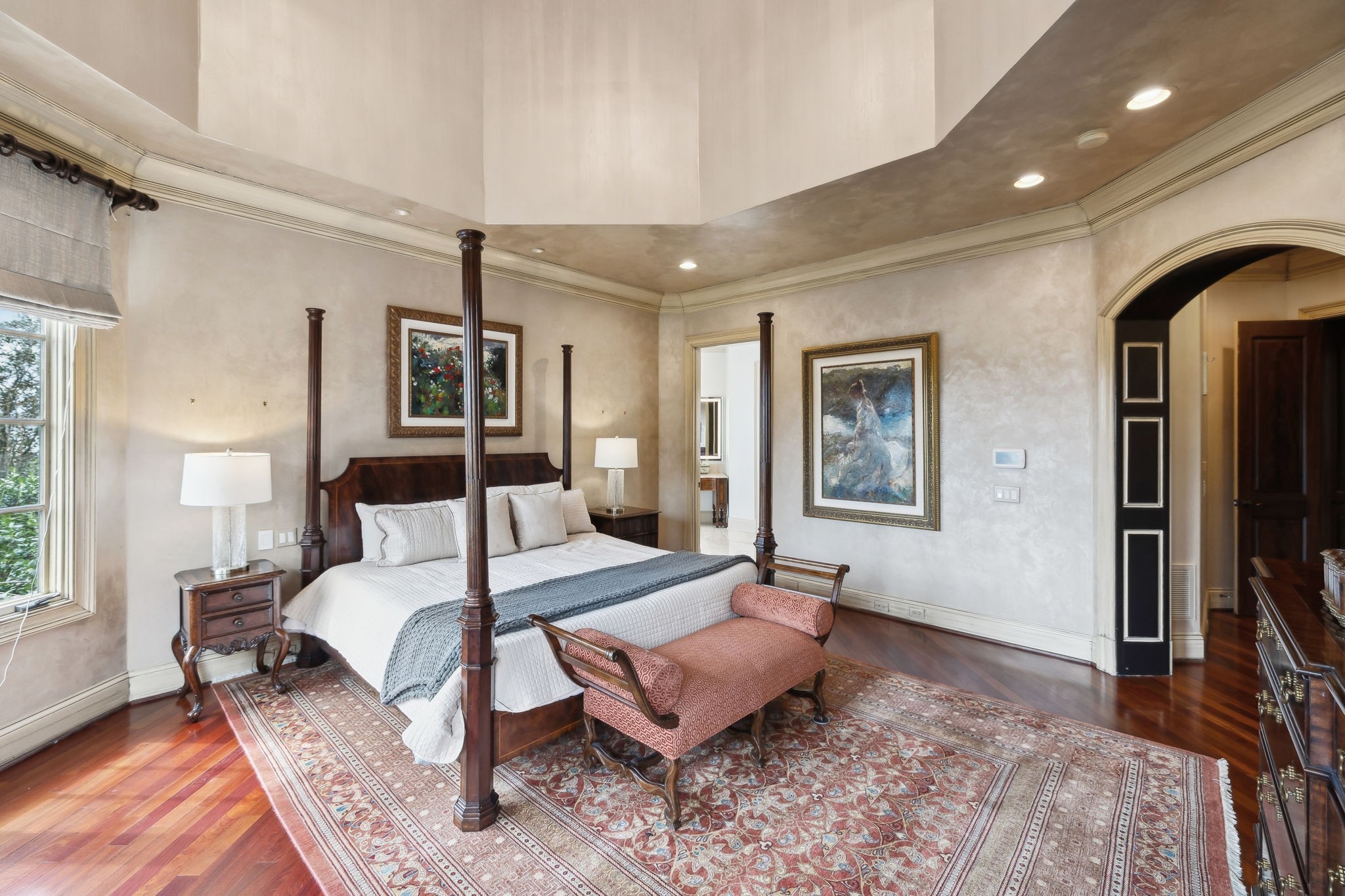 128 Woodward Hills Pl