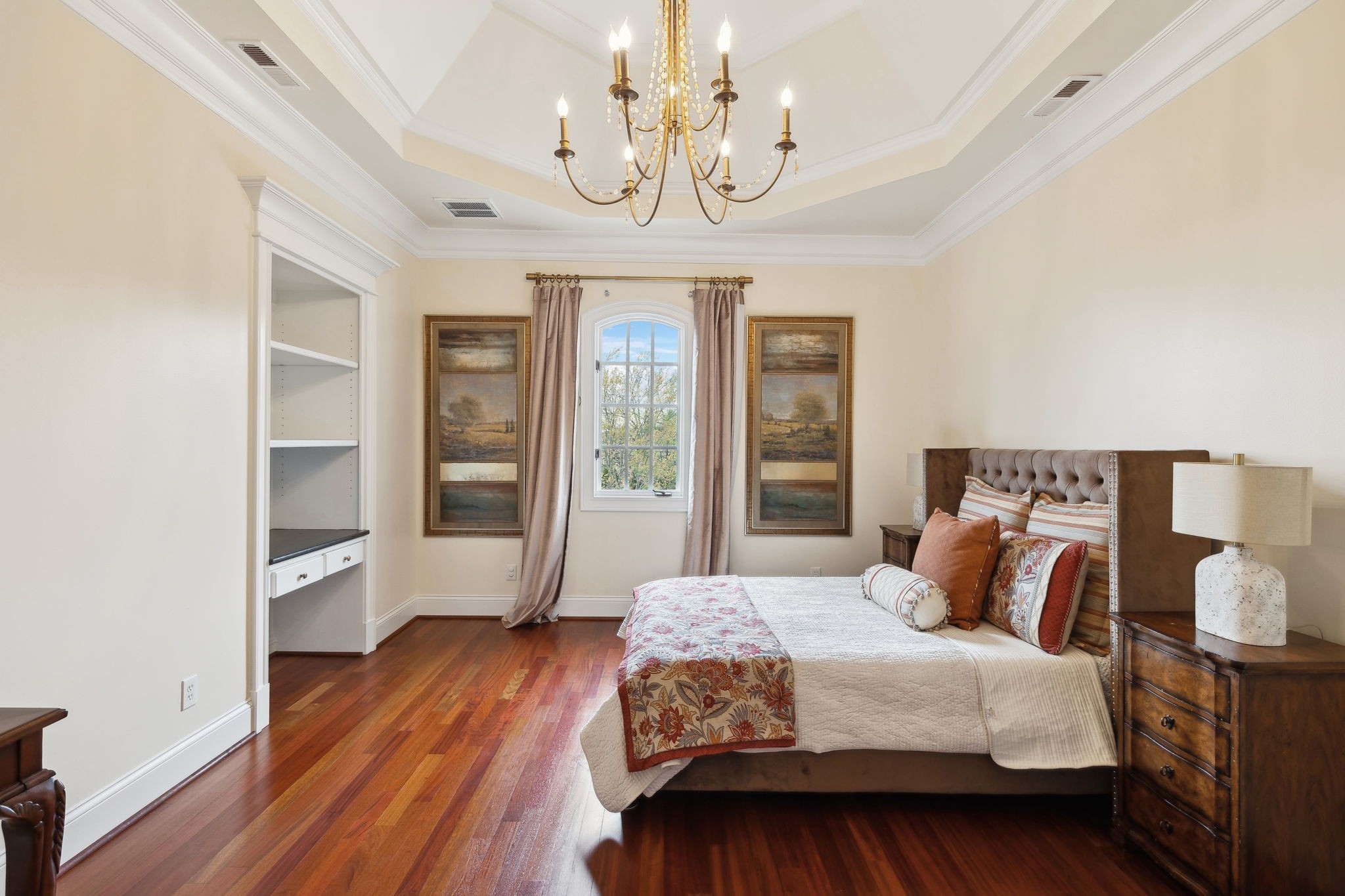 128 Woodward Hills Pl