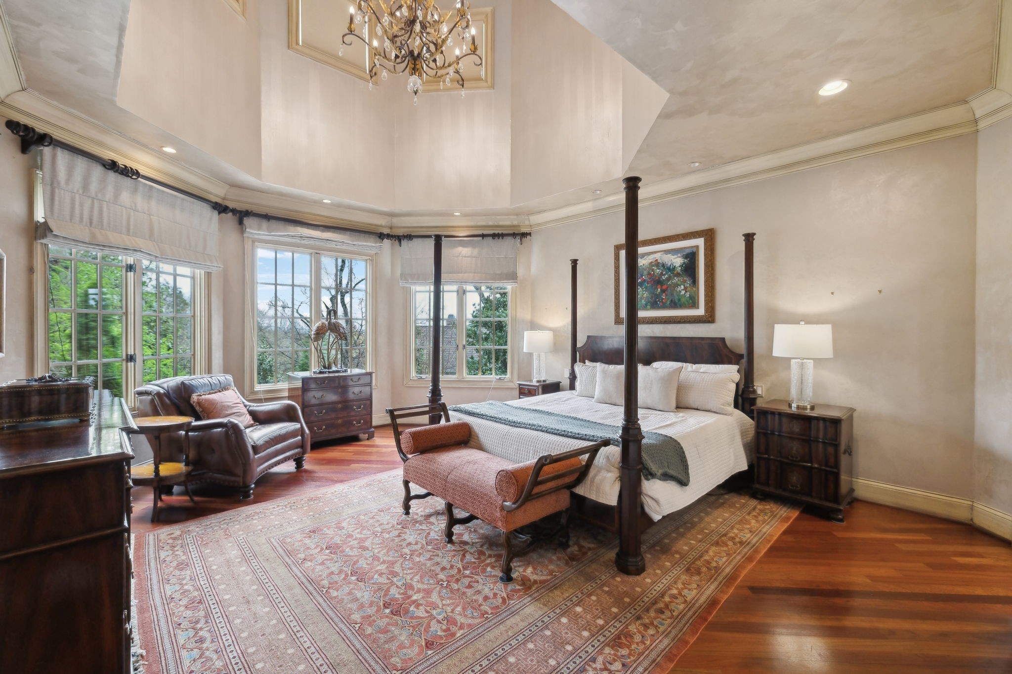 128 Woodward Hills Pl