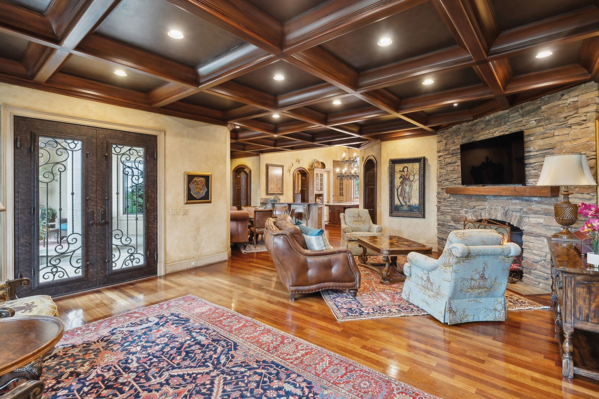 128 Woodward Hills Pl