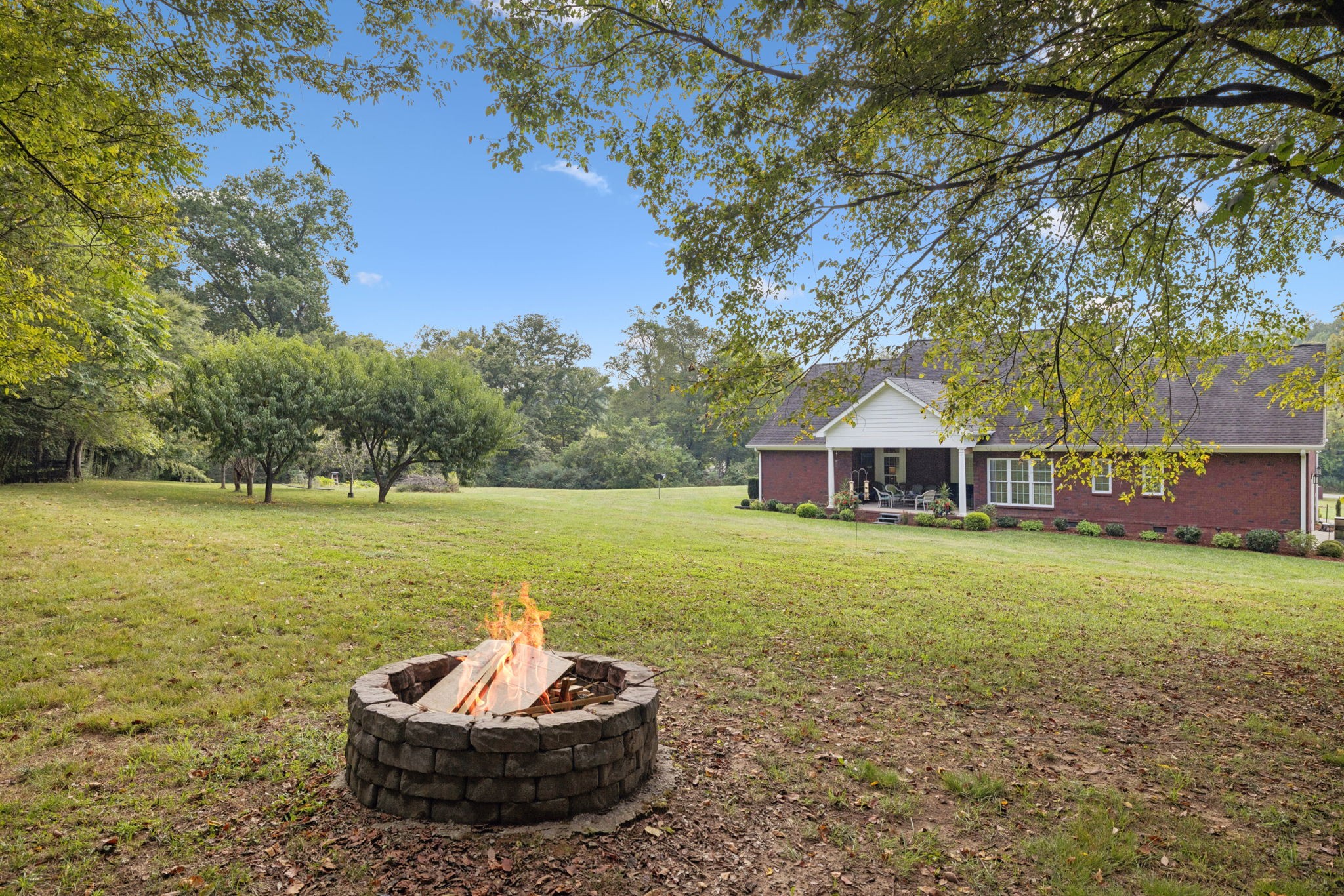 2288 Harlan Rd