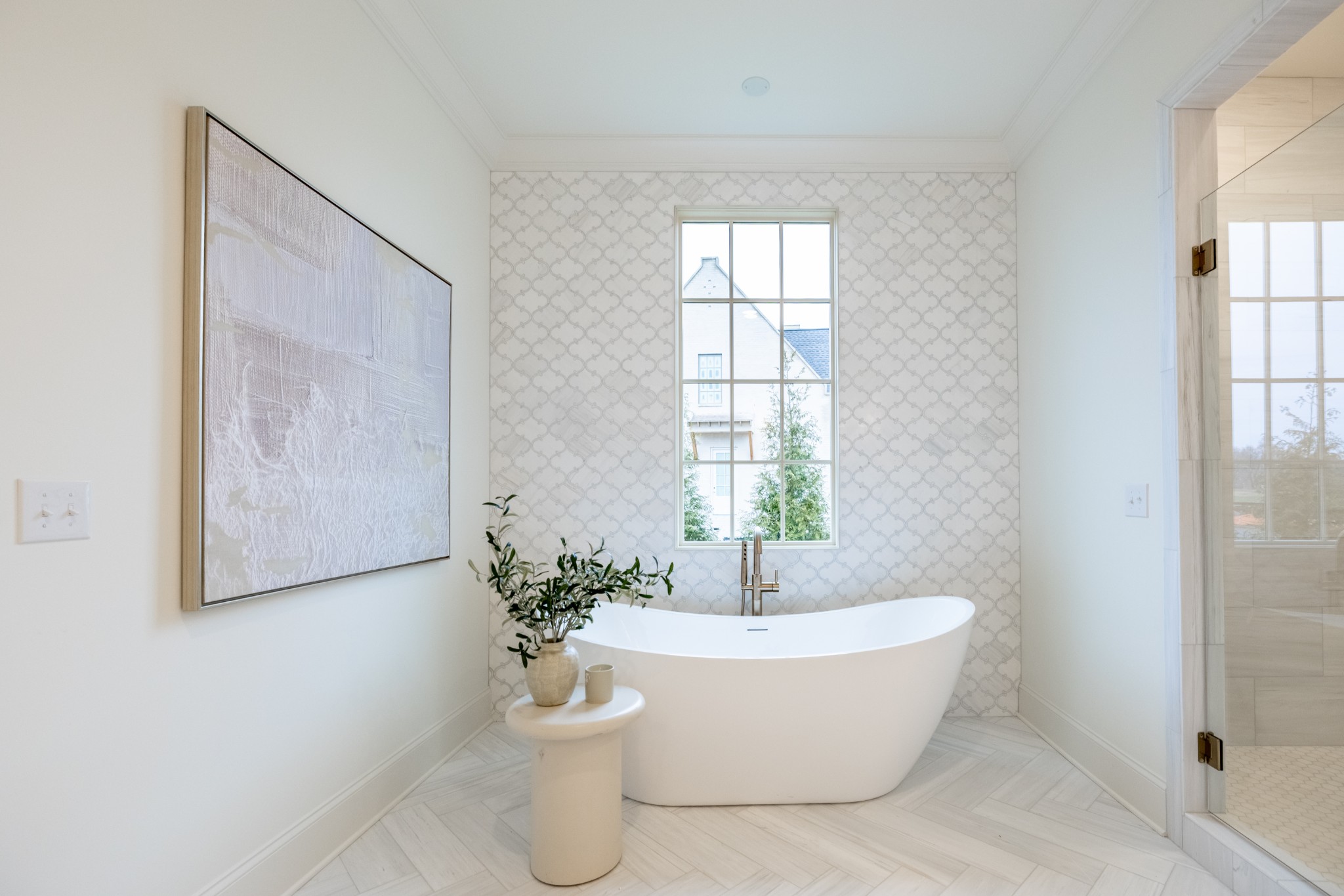 6034 Frazier Park Ln