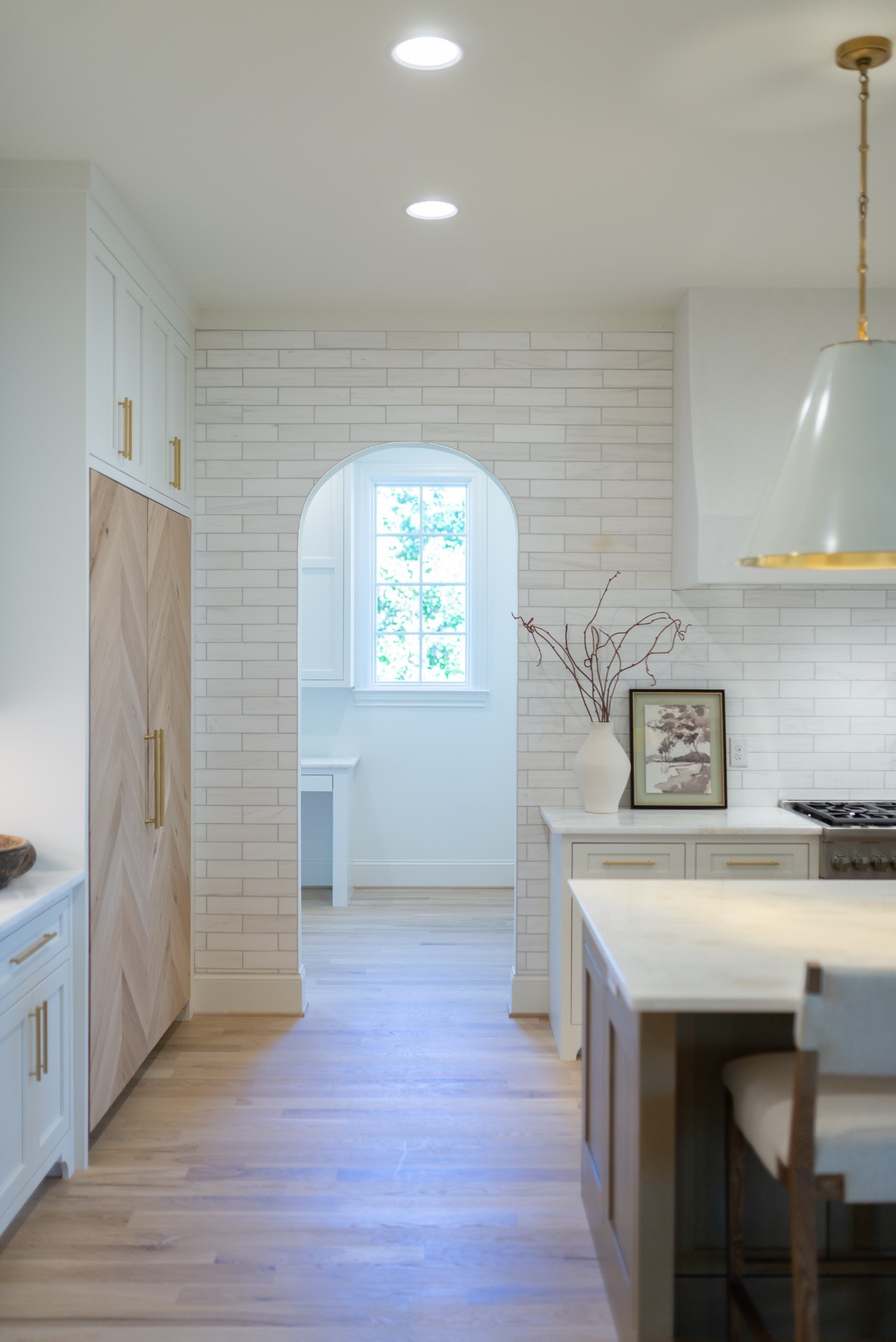 6034 Frazier Park Ln