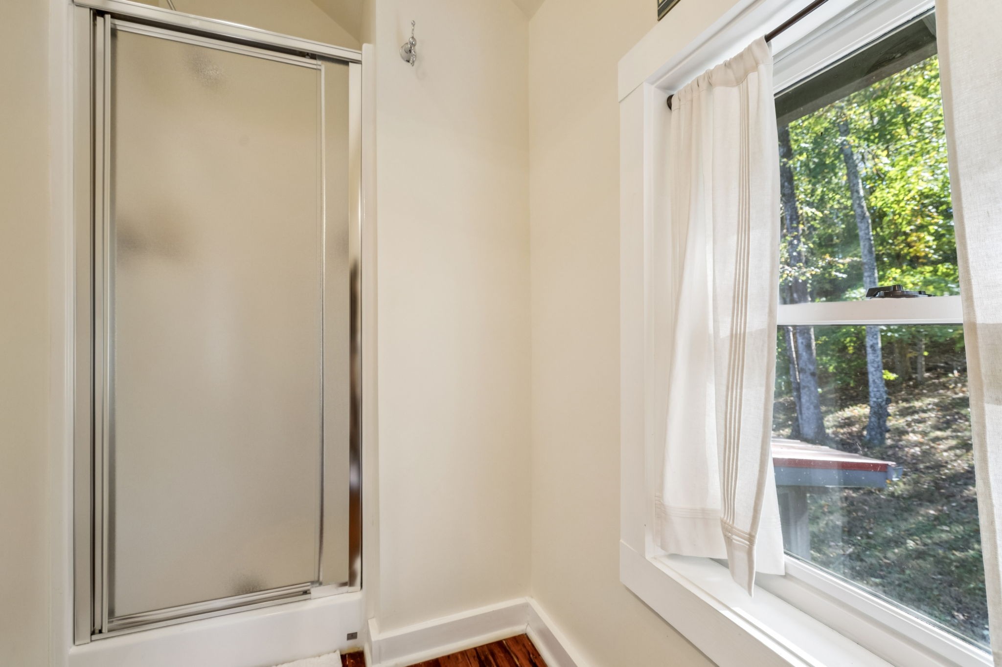 2060 Old Hillsboro Rd