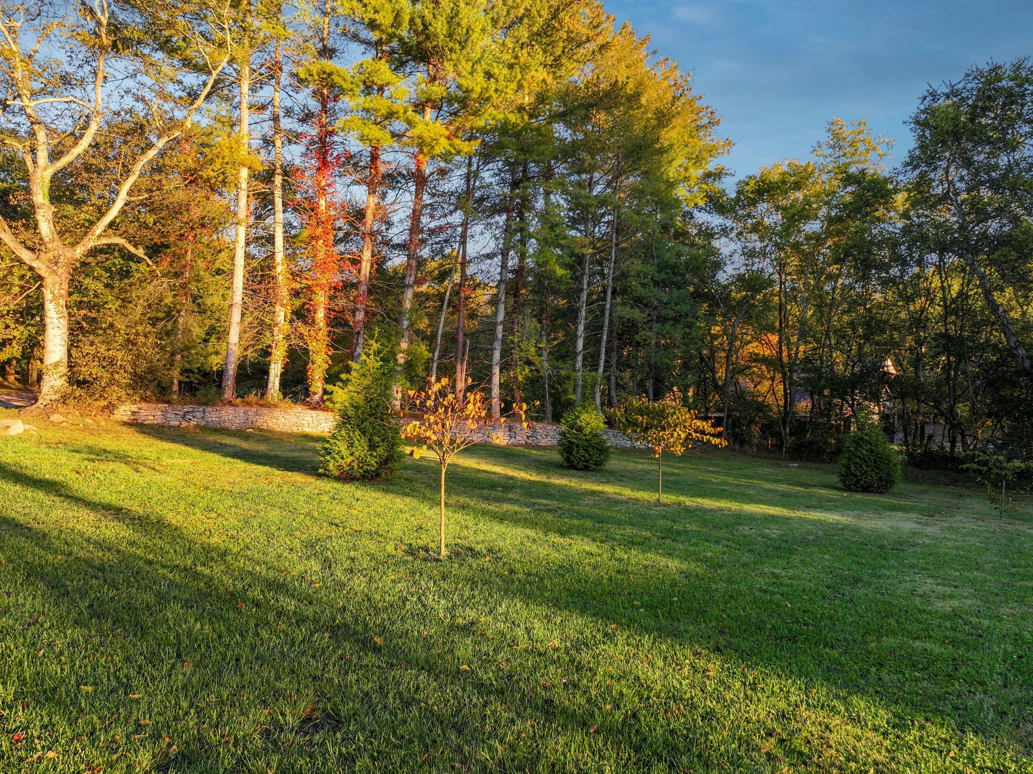 2060 Old Hillsboro Rd