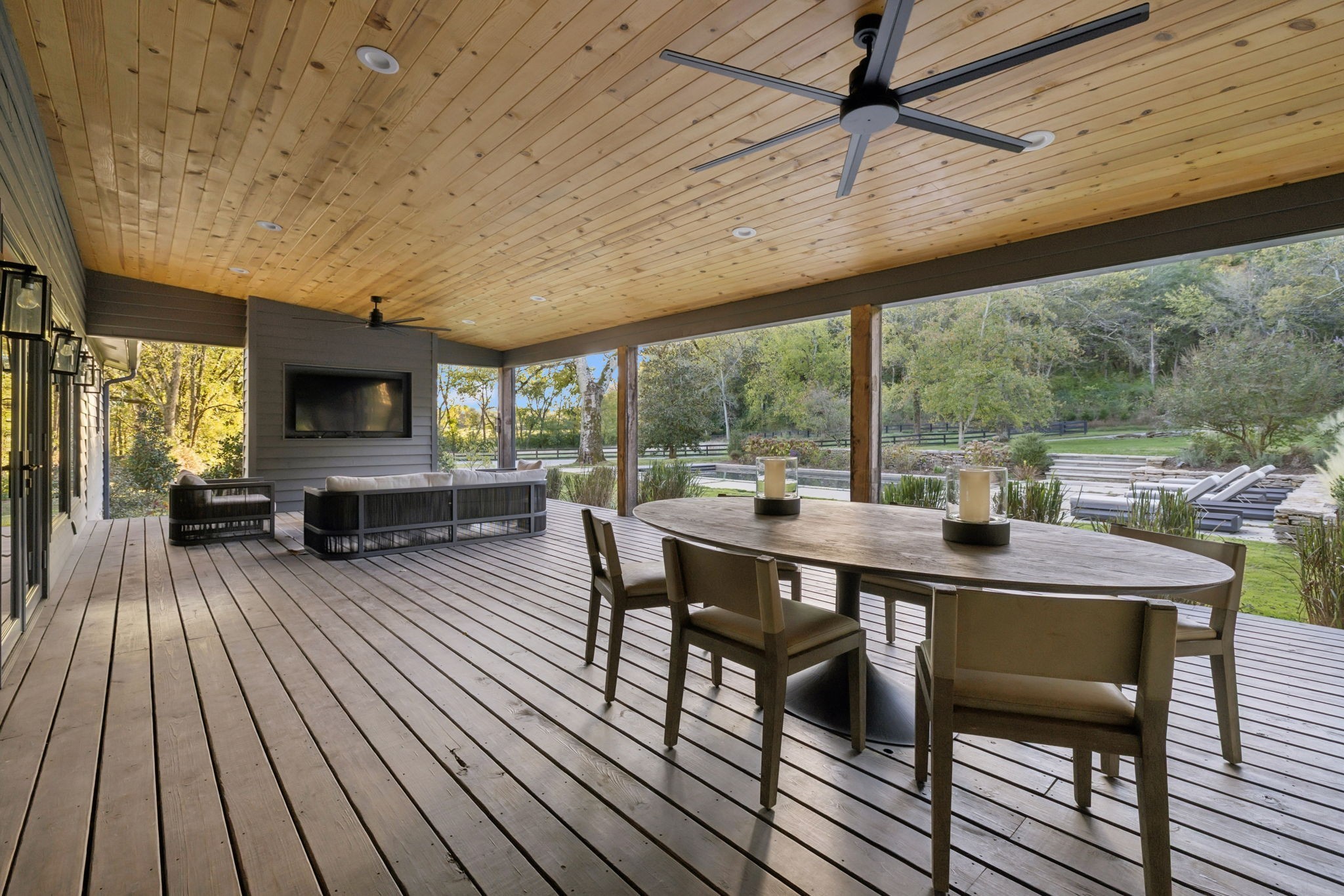 2060 Old Hillsboro Rd