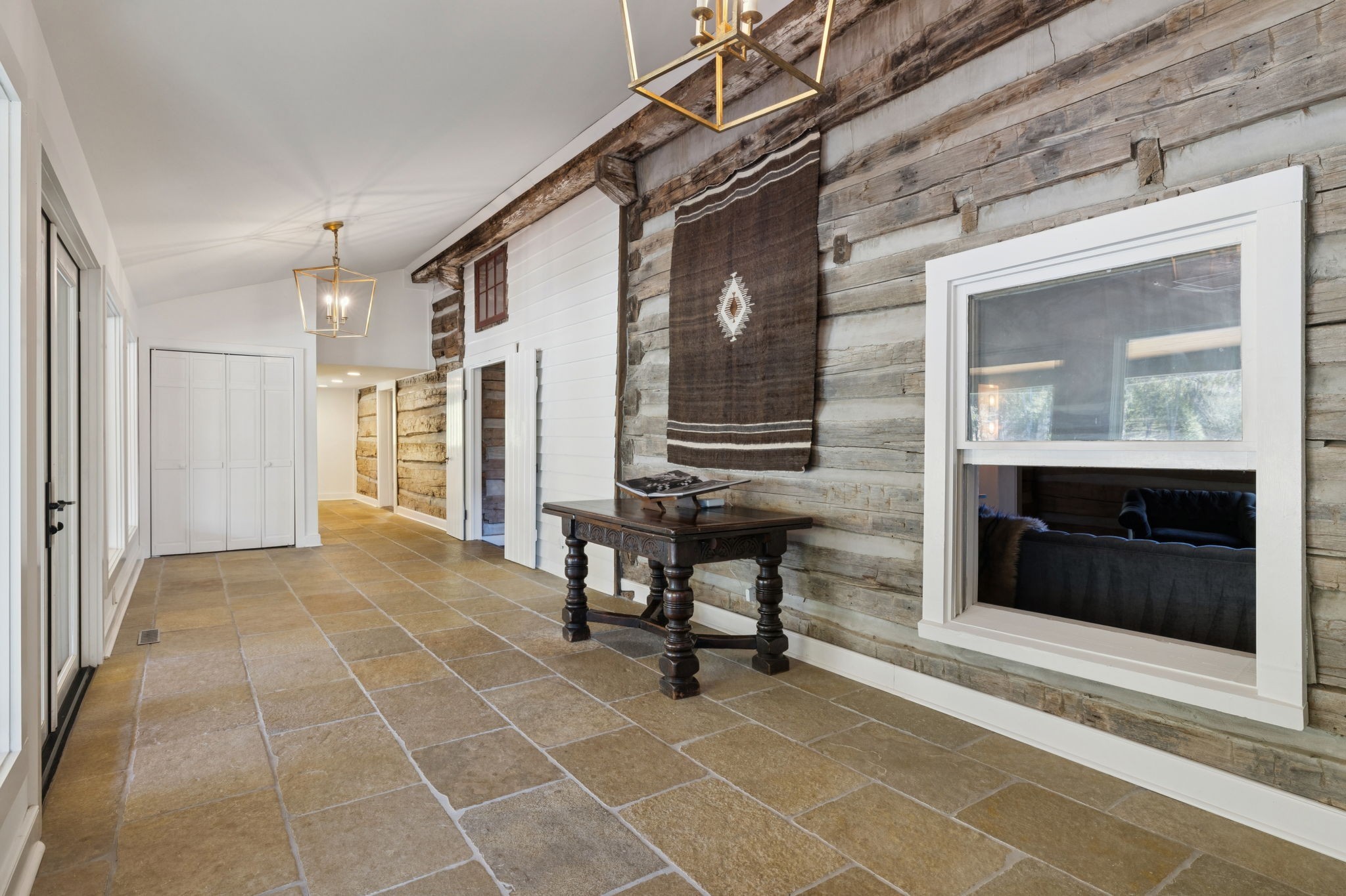 2060 Old Hillsboro Rd