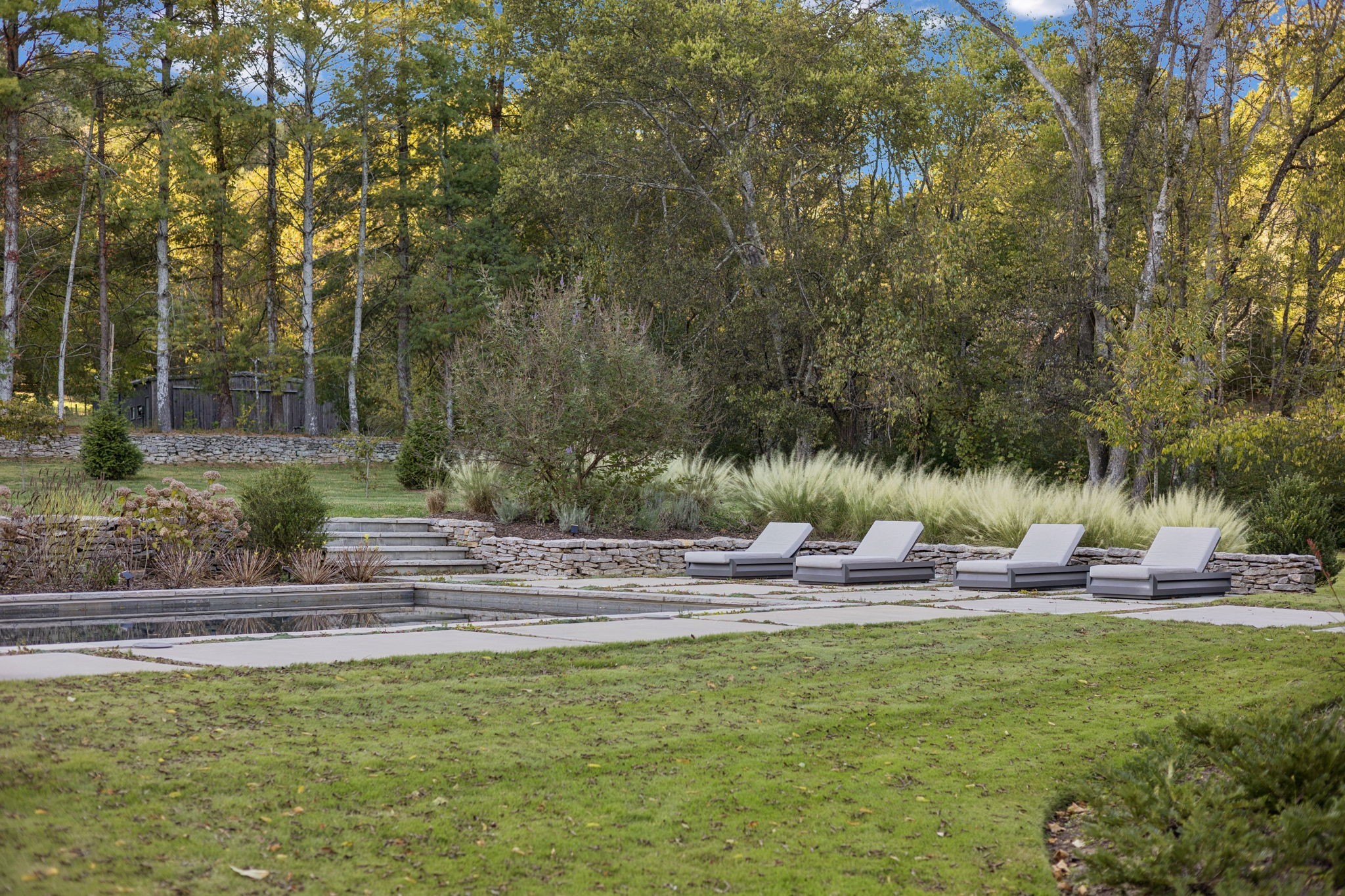 2060 Old Hillsboro Rd