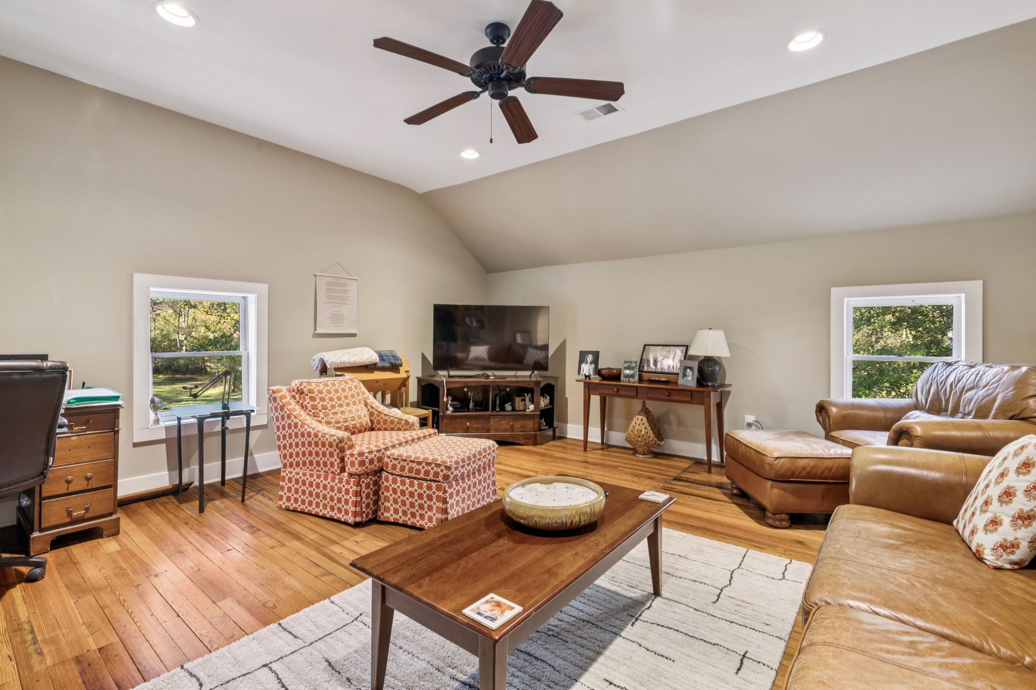 2064 Old Hillsboro Rd