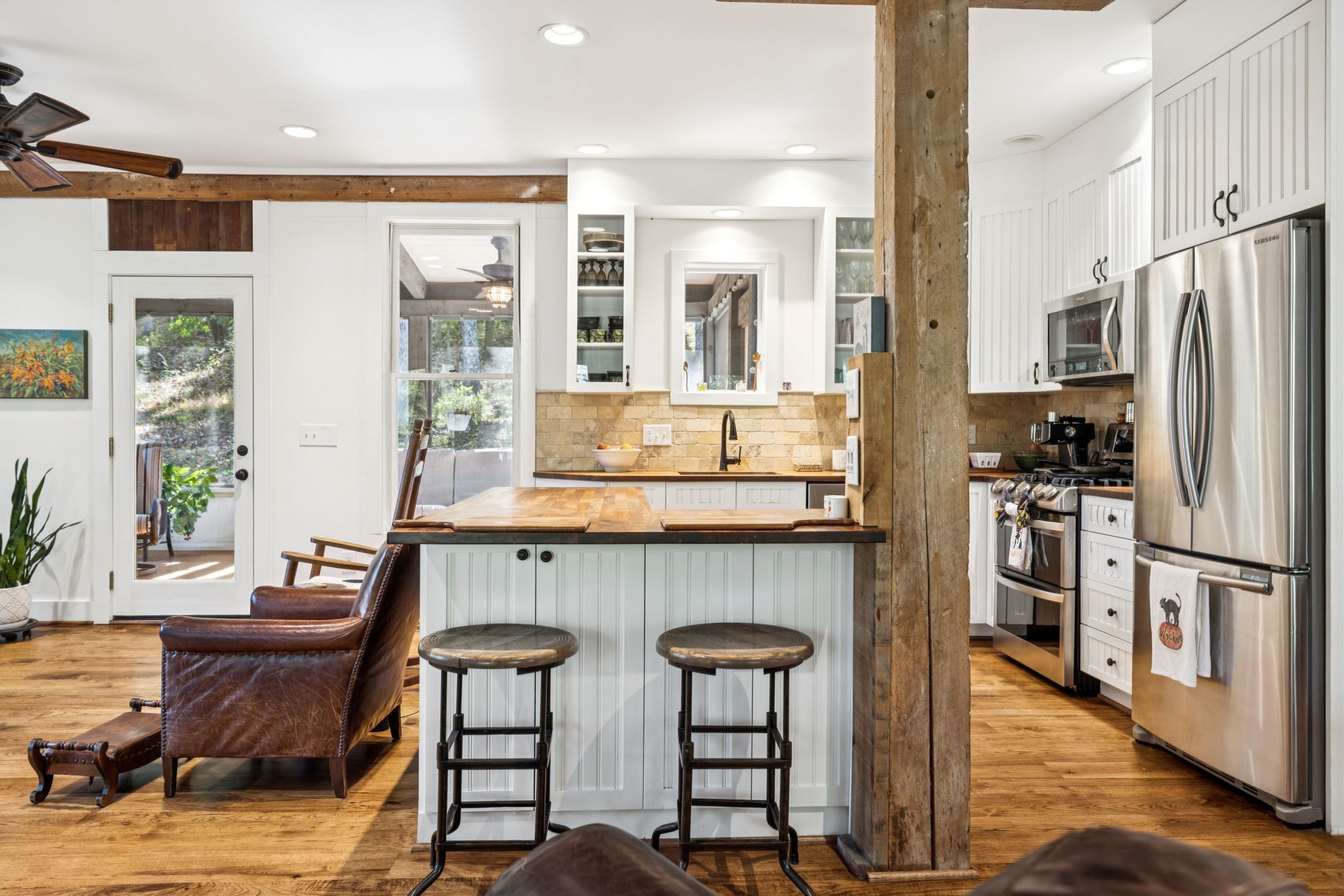 2064 Old Hillsboro Rd