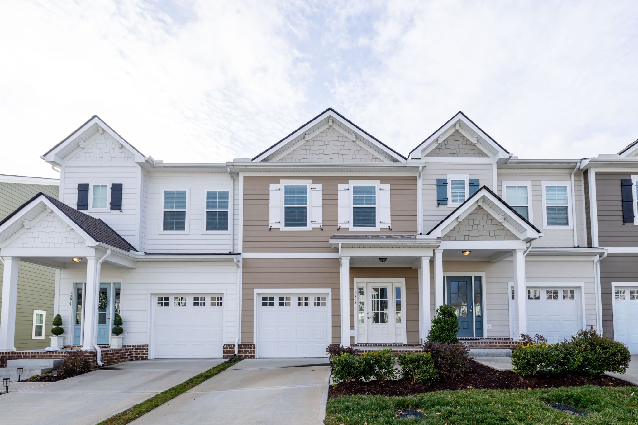 1103 Sweetleaf Dr