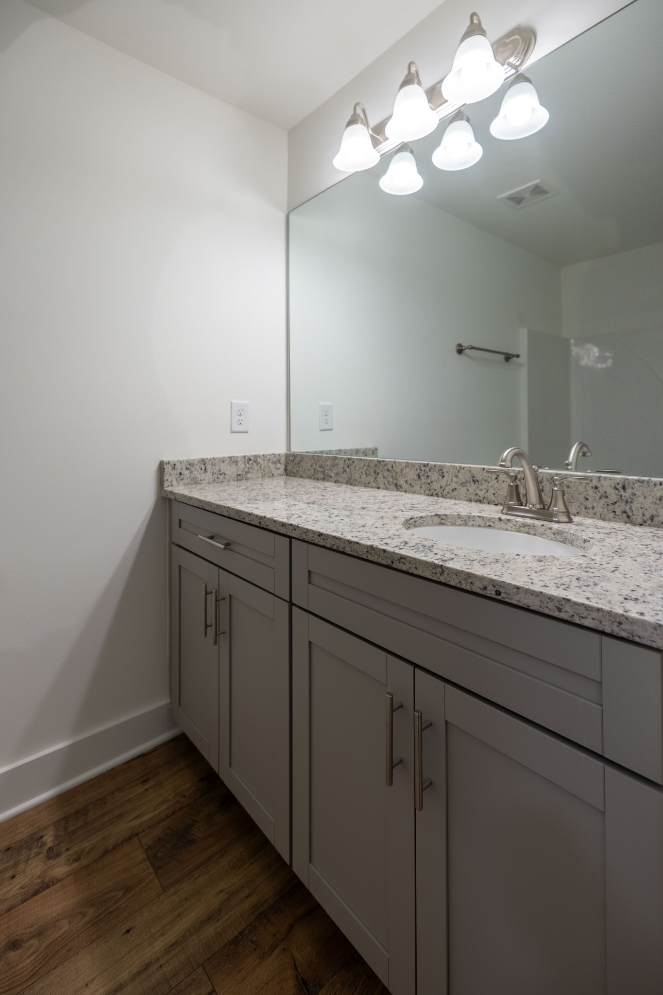 1103 Sweetleaf Dr