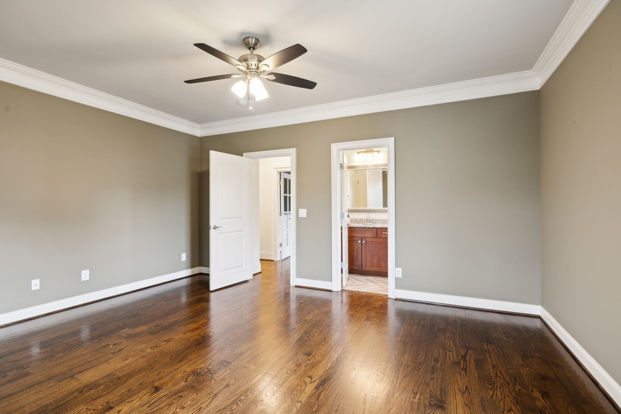 9559 Hampton Reserve Dr