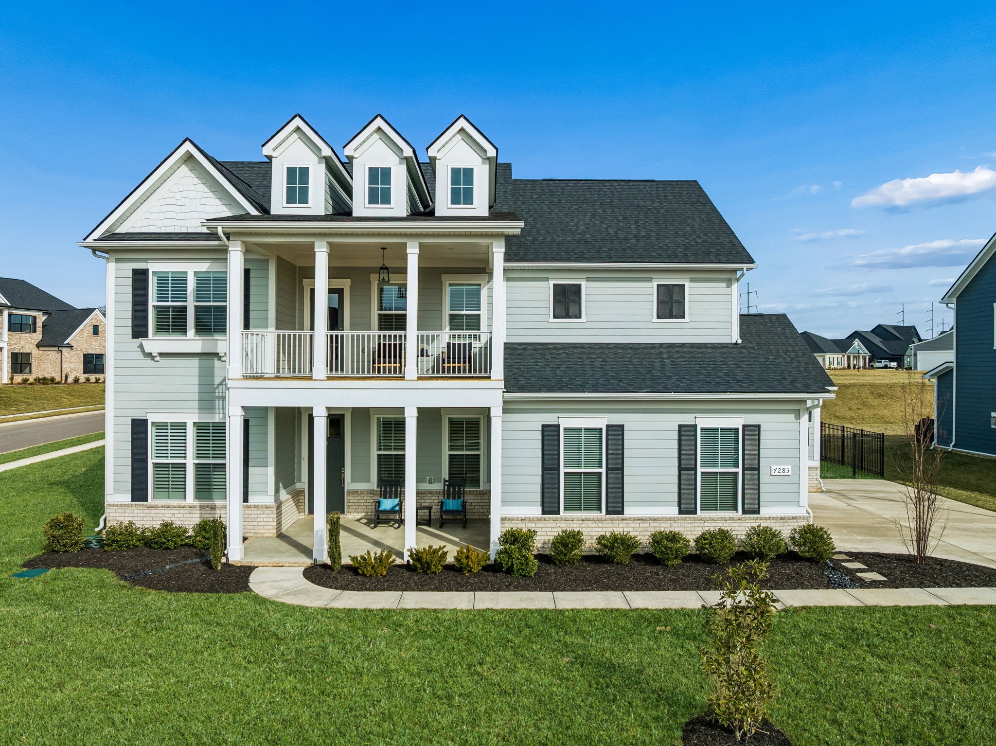 7283 Fiddlers Glen Dr