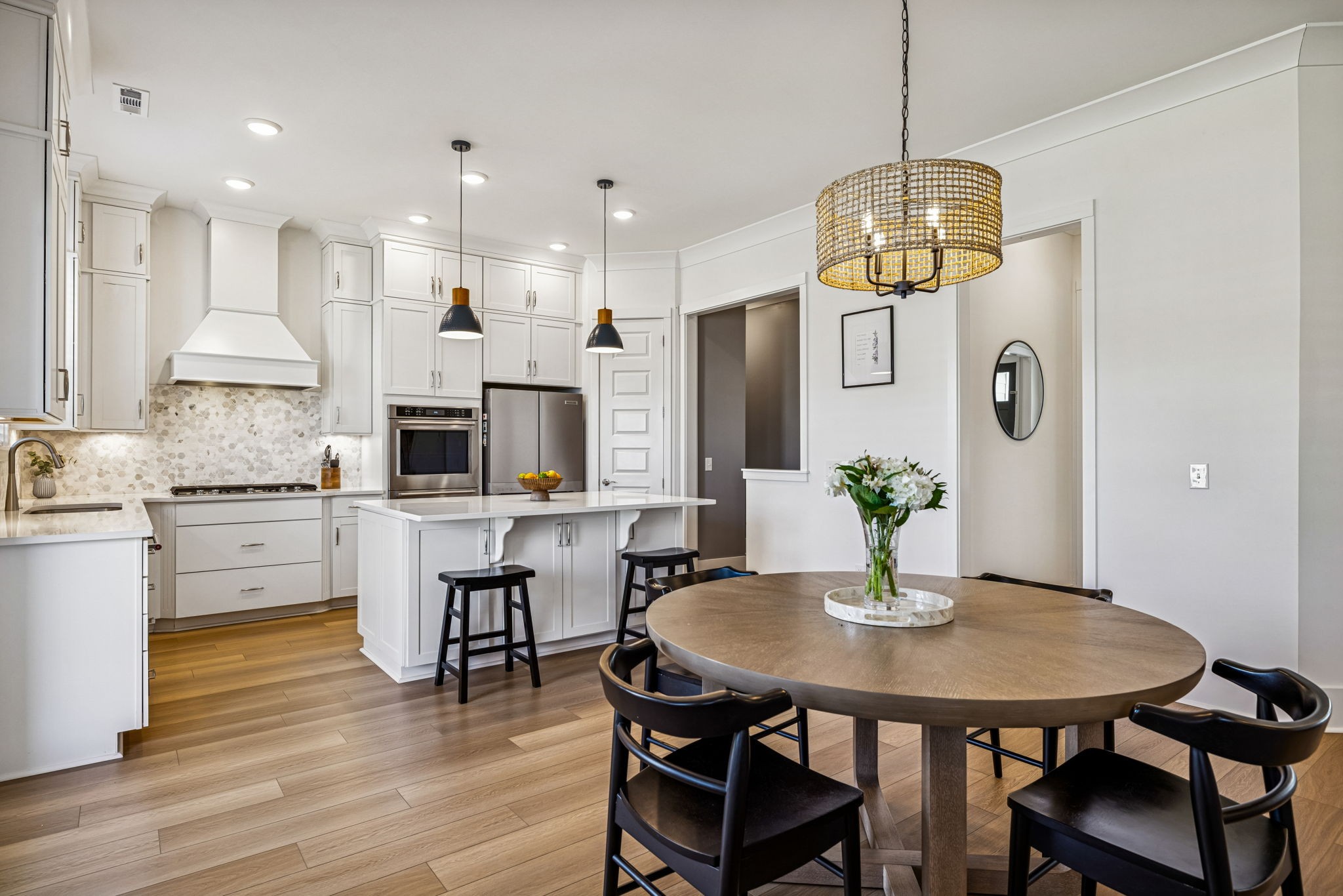 7283 Fiddlers Glen Dr