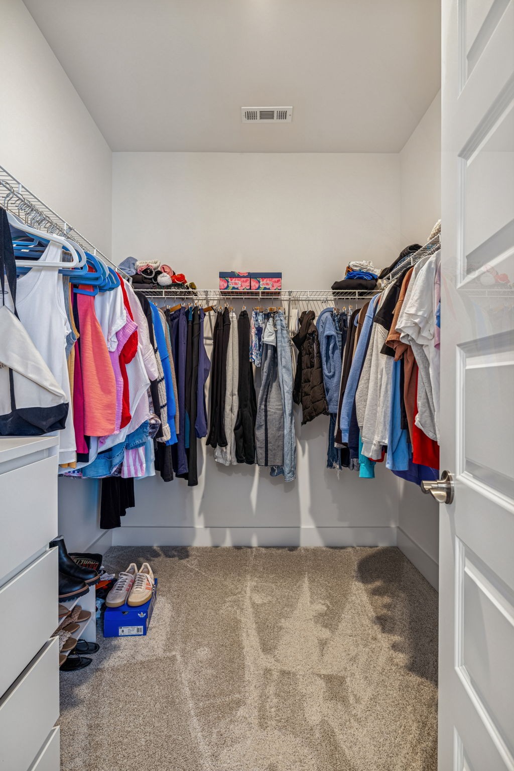 7283 Fiddlers Glen Dr