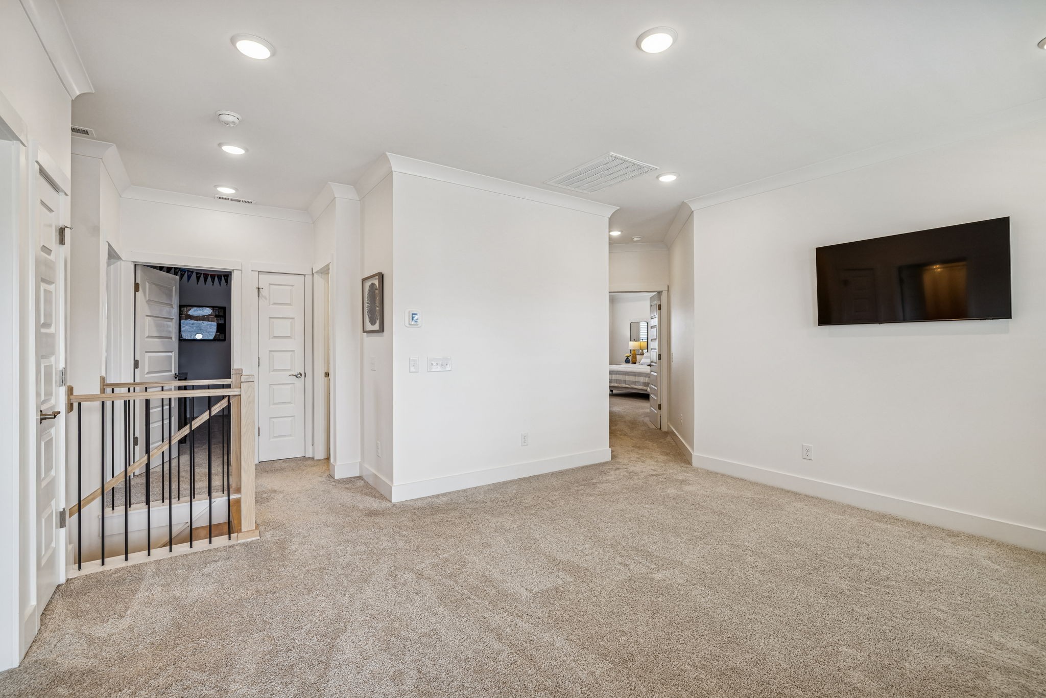 7283 Fiddlers Glen Dr