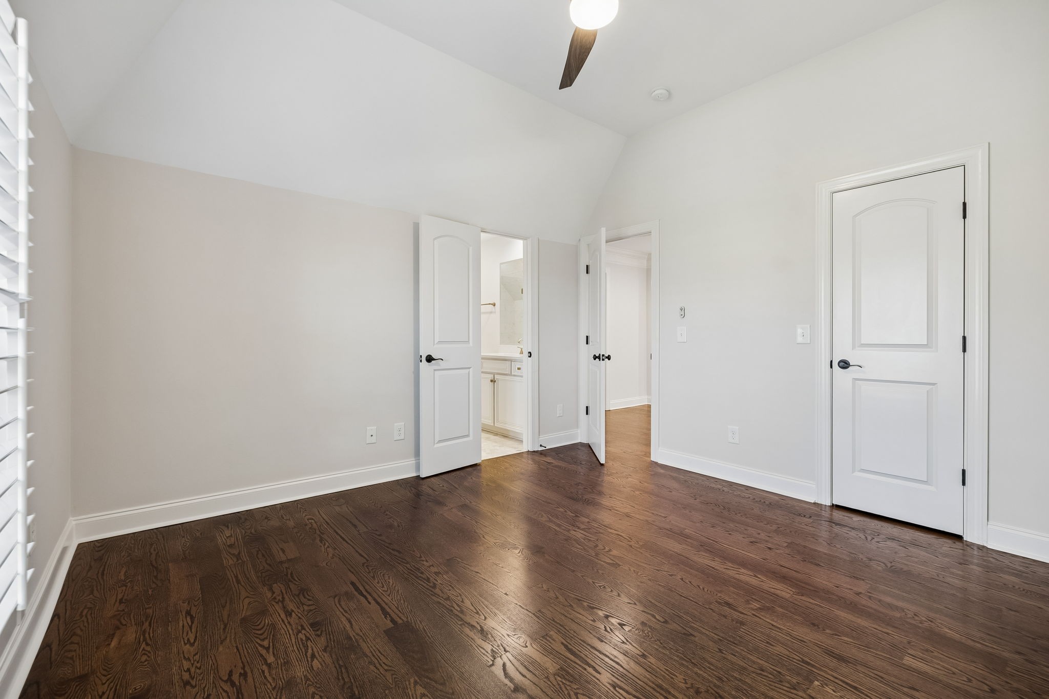 7201 Prairie Falcon Dr