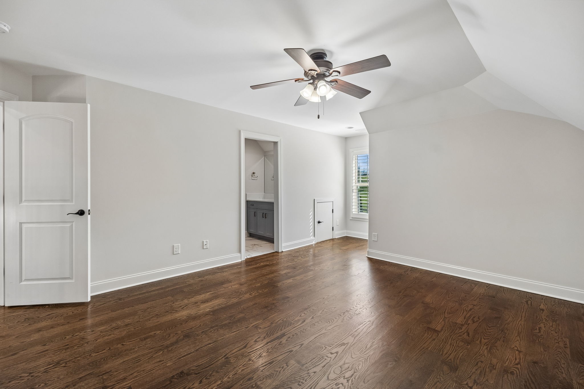 7201 Prairie Falcon Dr