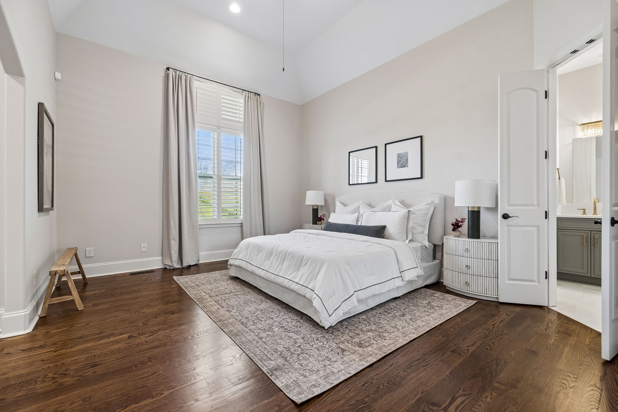 7201 Prairie Falcon Dr