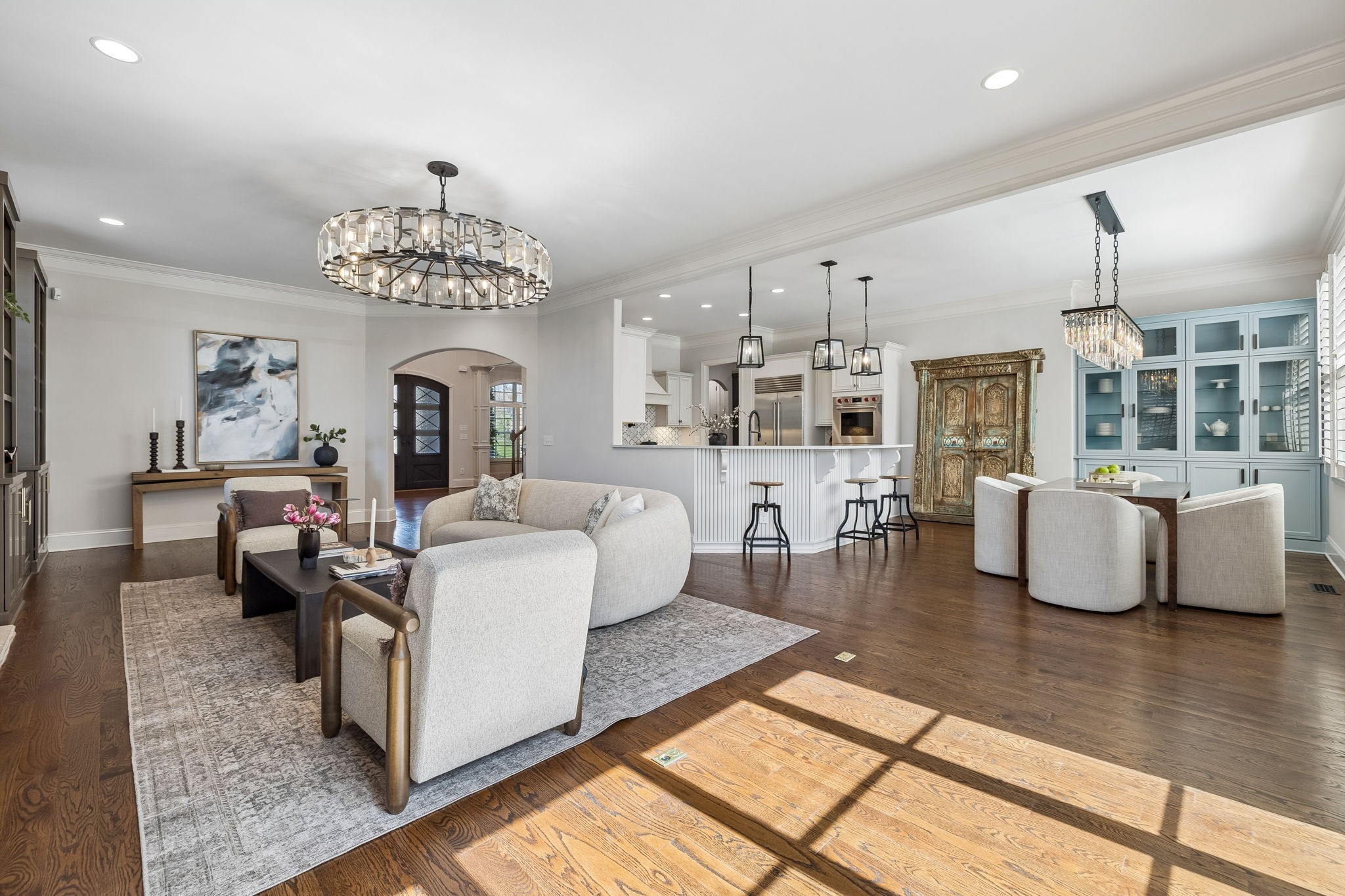 7201 Prairie Falcon Dr