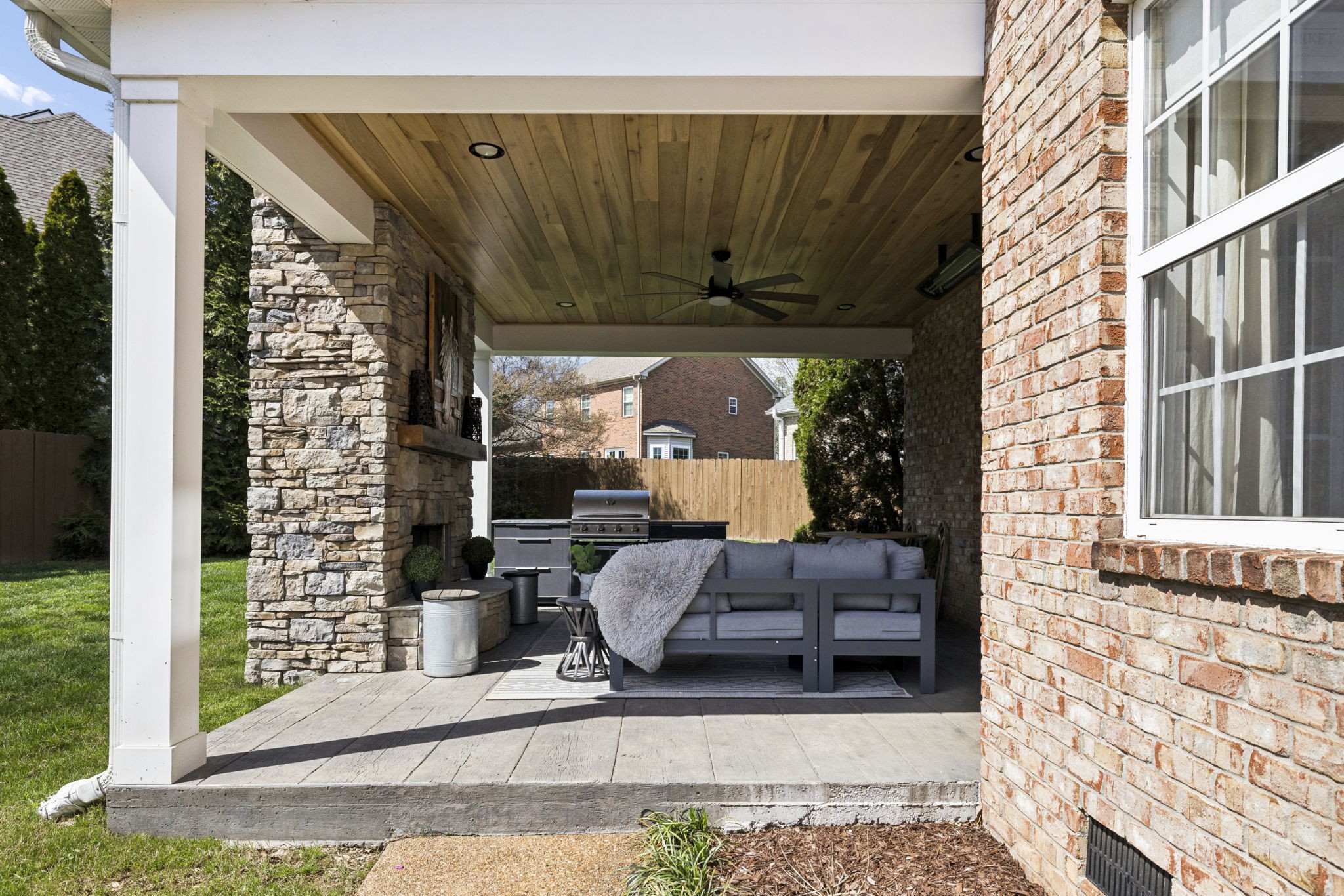 1727 Forrest Crossing Cir