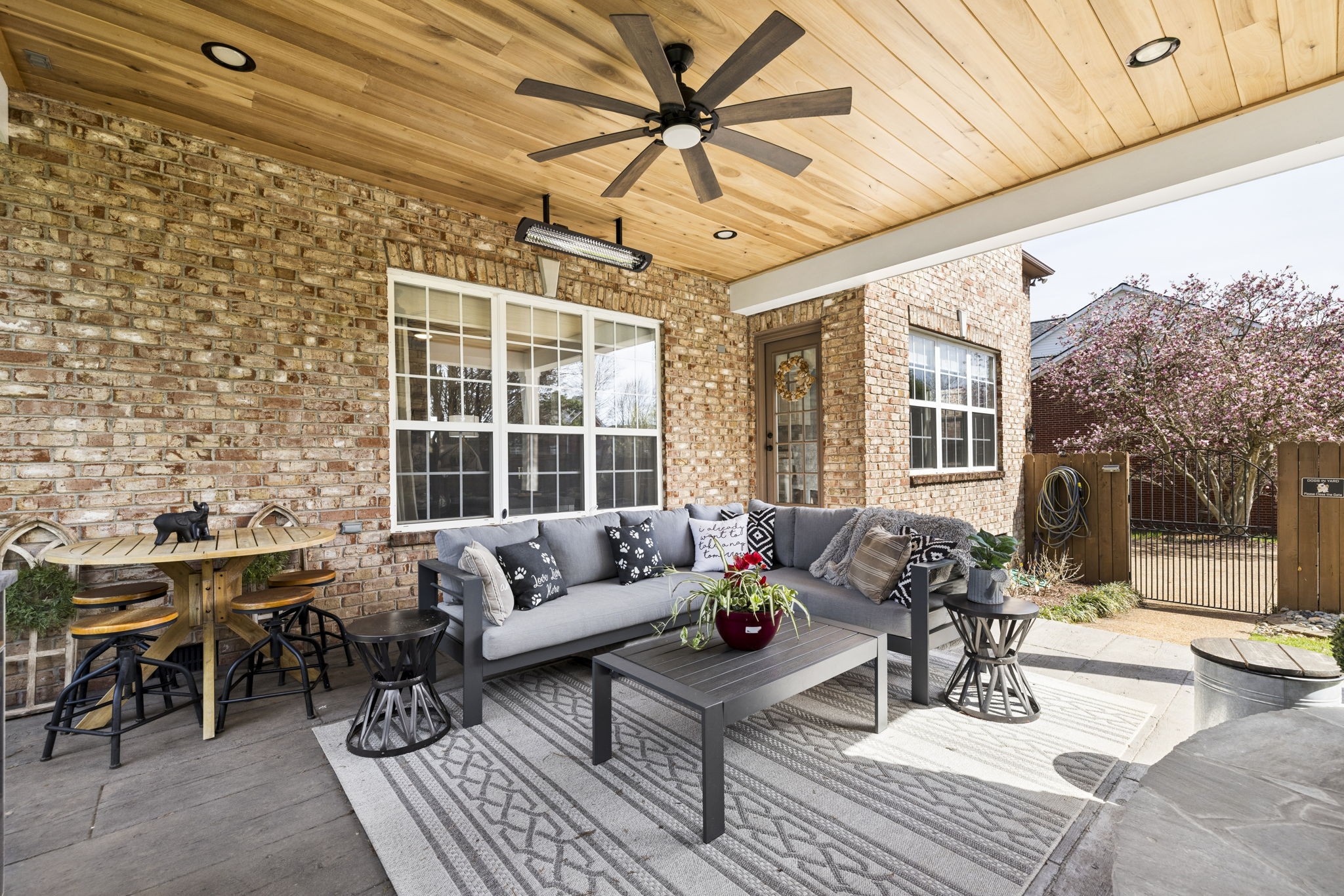 1727 Forrest Crossing Cir