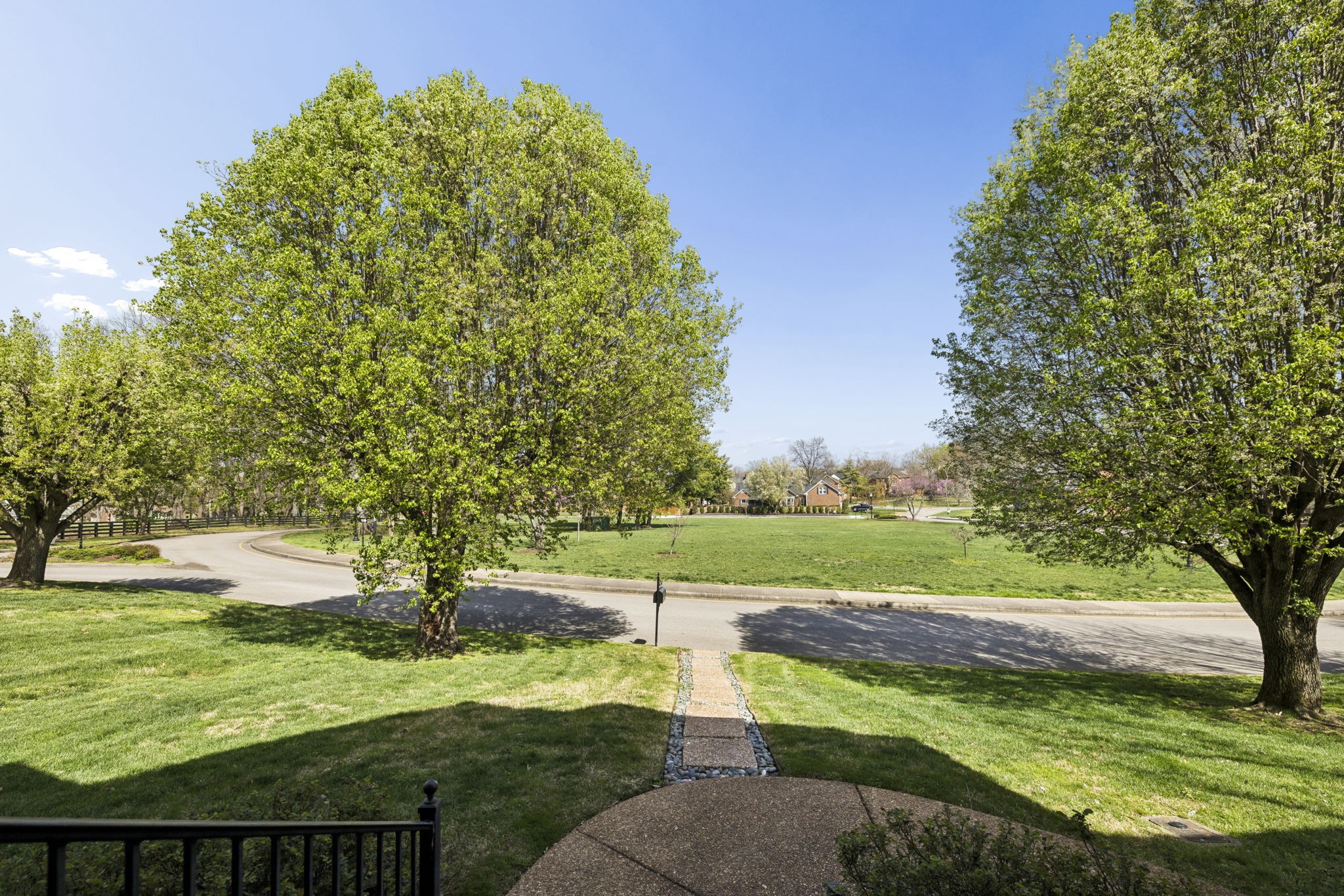 1727 Forrest Crossing Cir