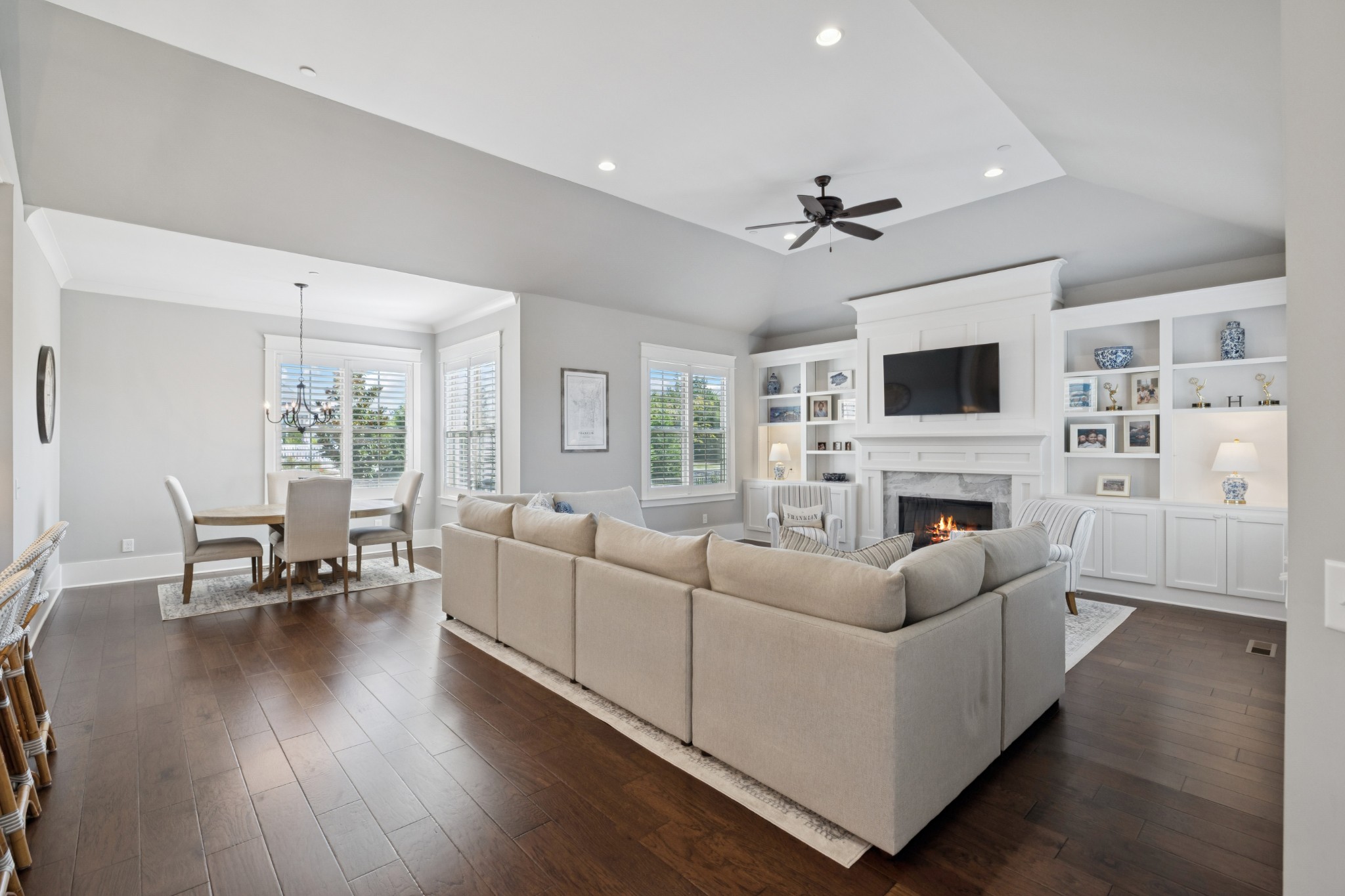 238 Bishops Gate Dr