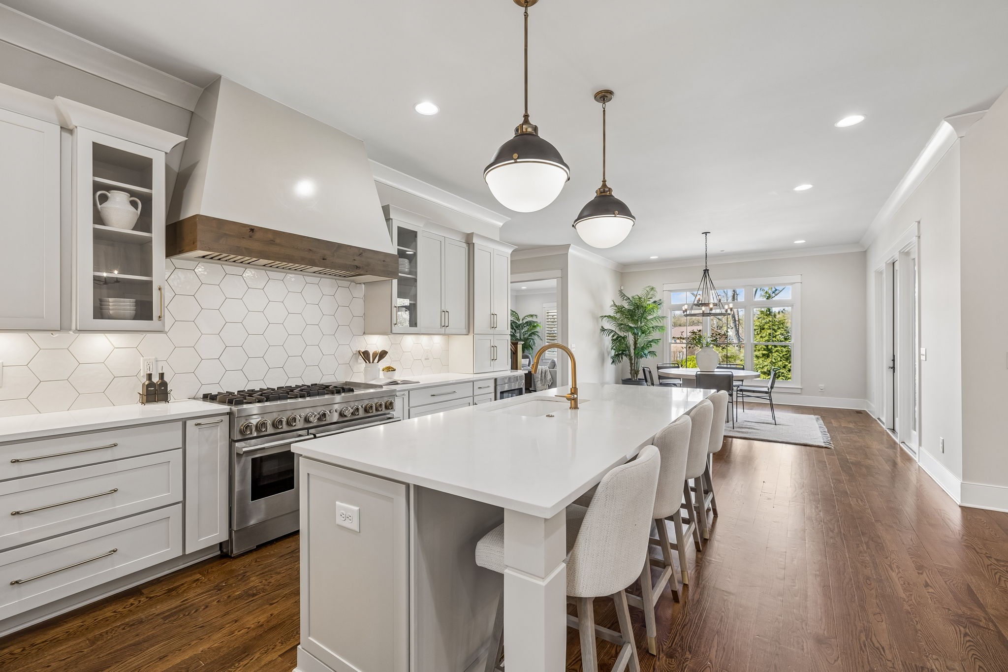403 Cornwall Dr