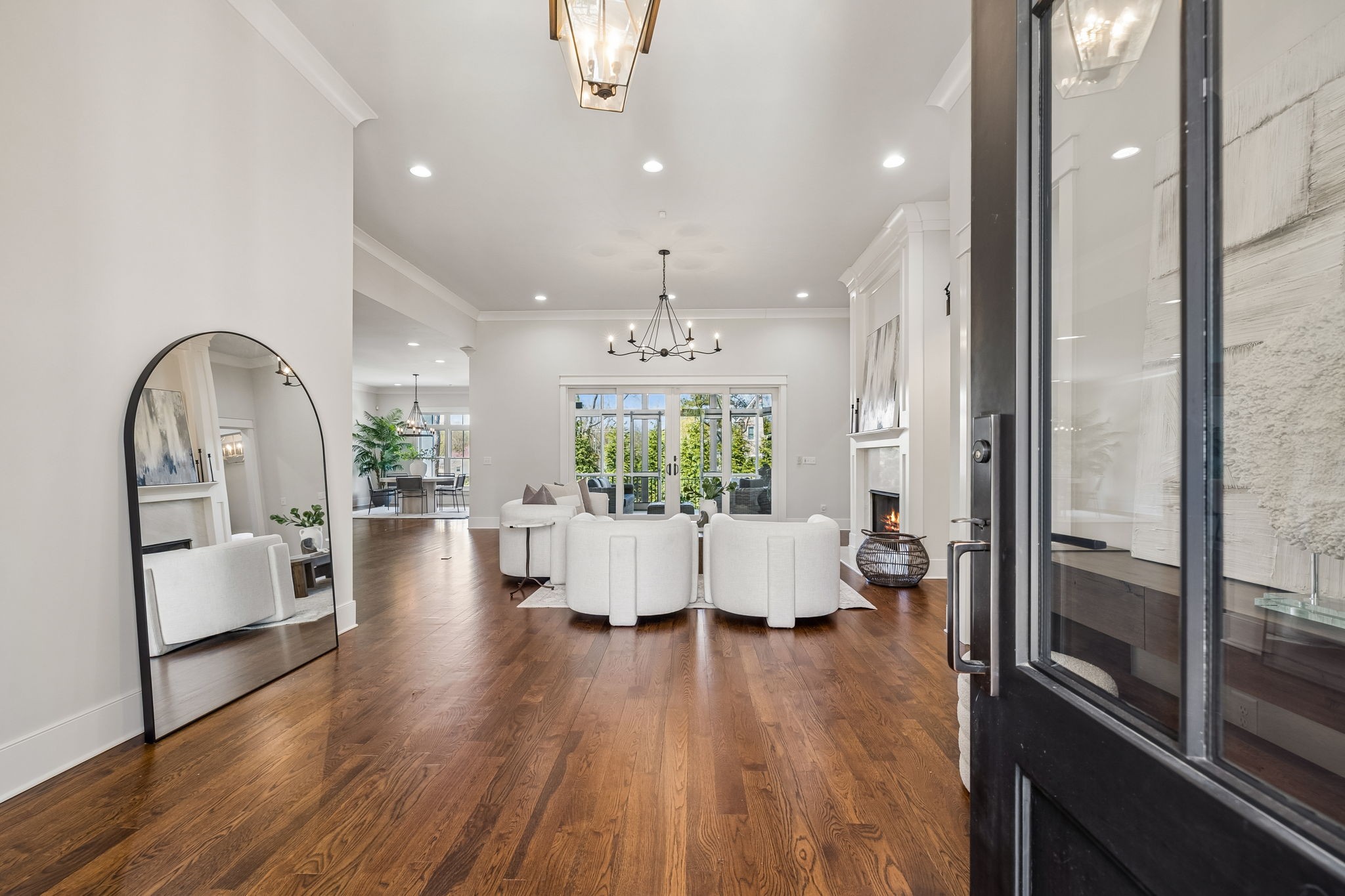 403 Cornwall Dr