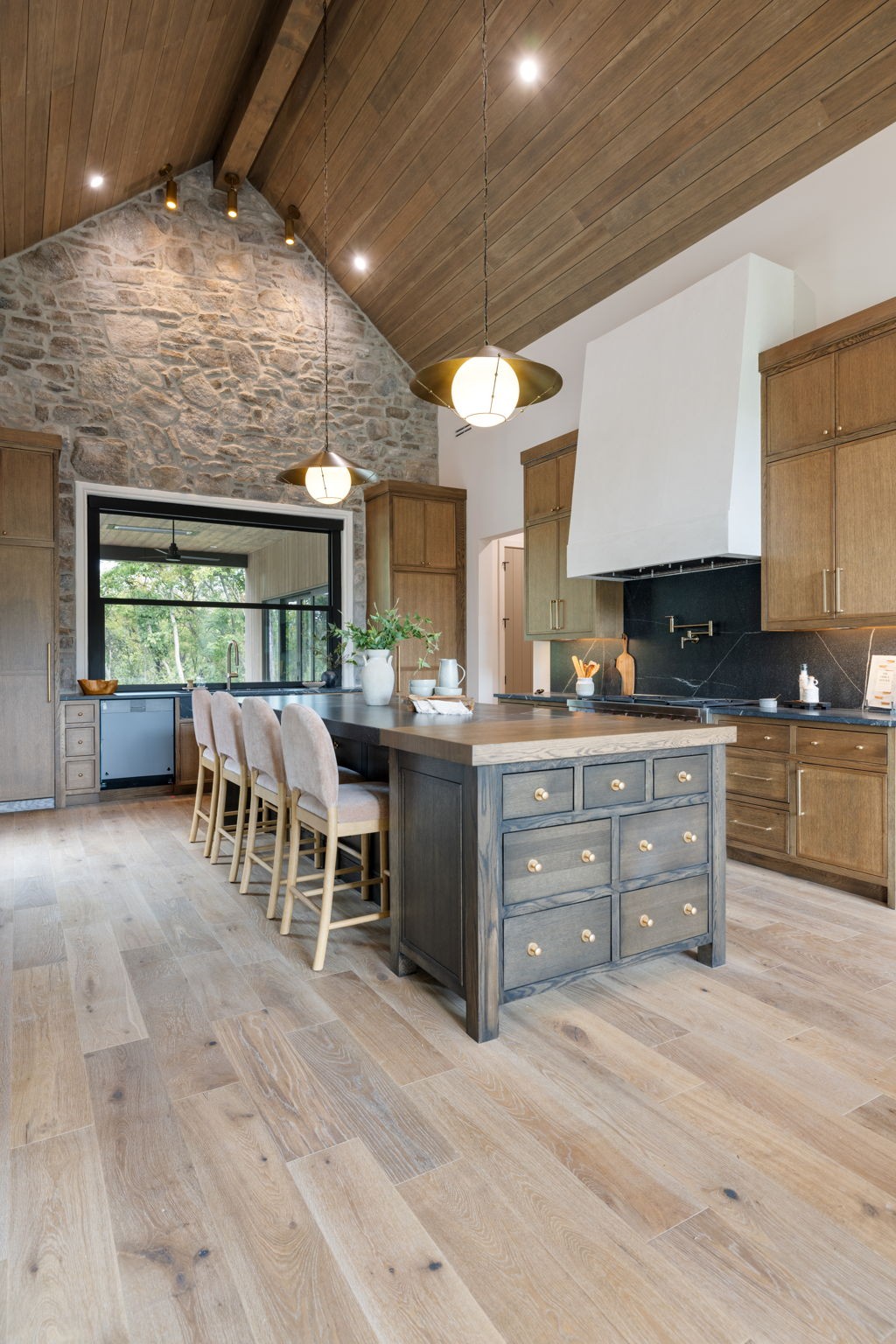 8004 Wilder Pass
