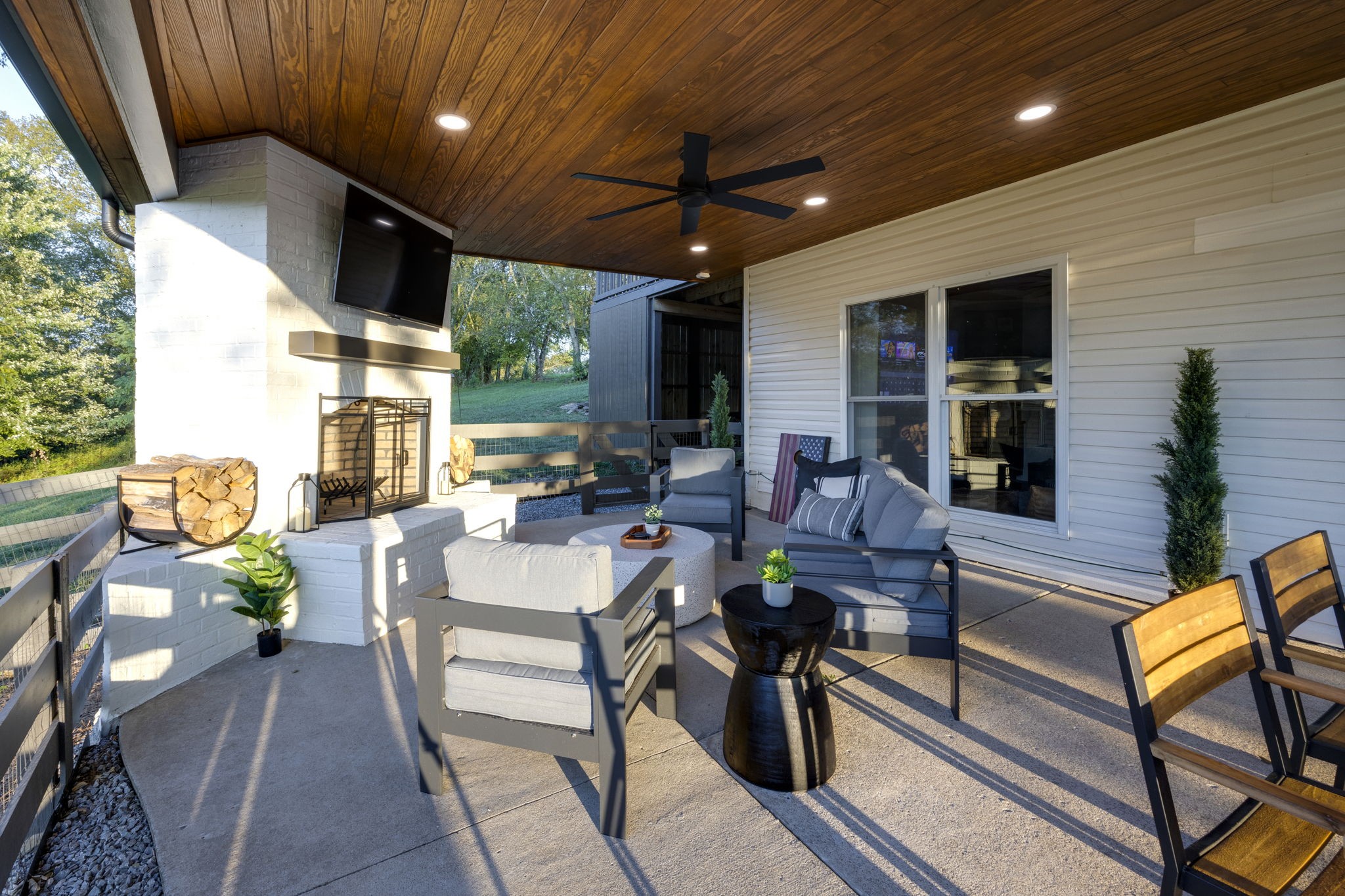 2700 Clayton Arnold Rd