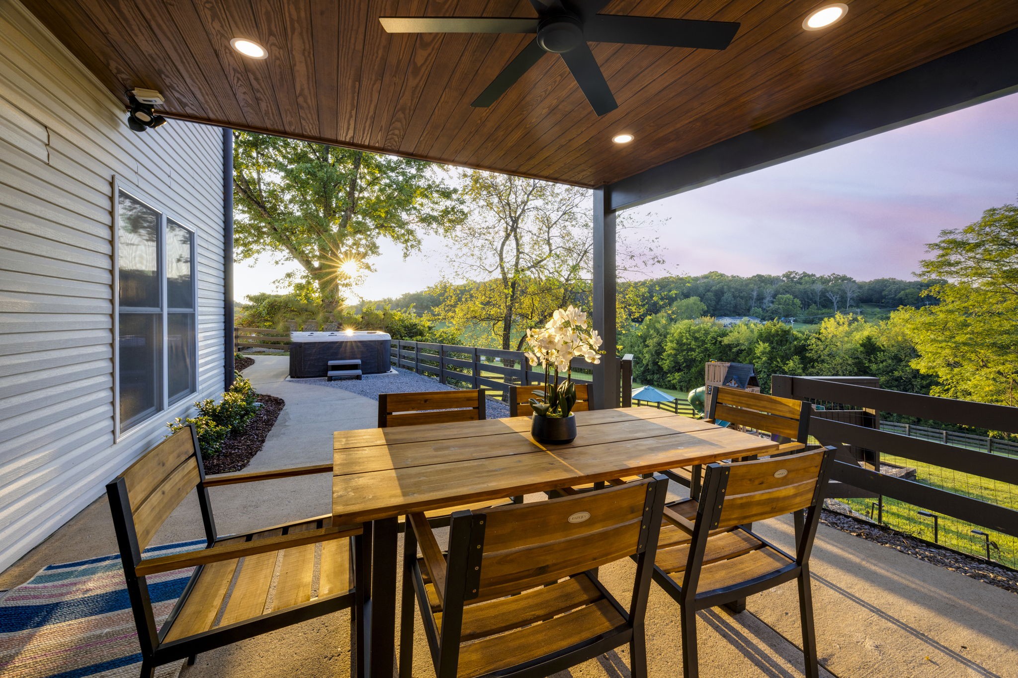 2700 Clayton Arnold Rd